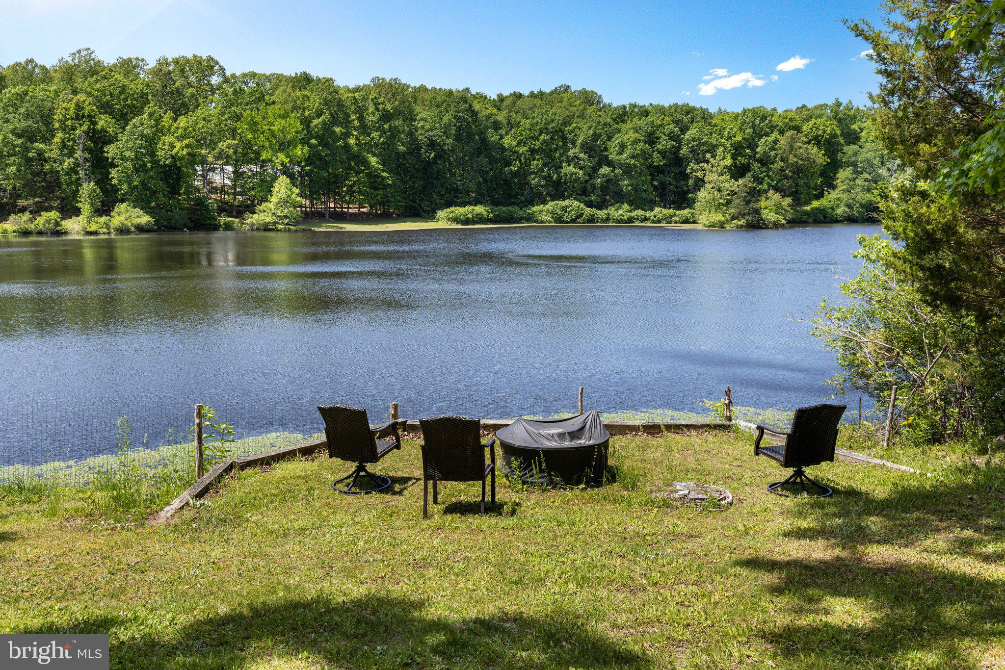 LAKE KILLARNEY - Residential