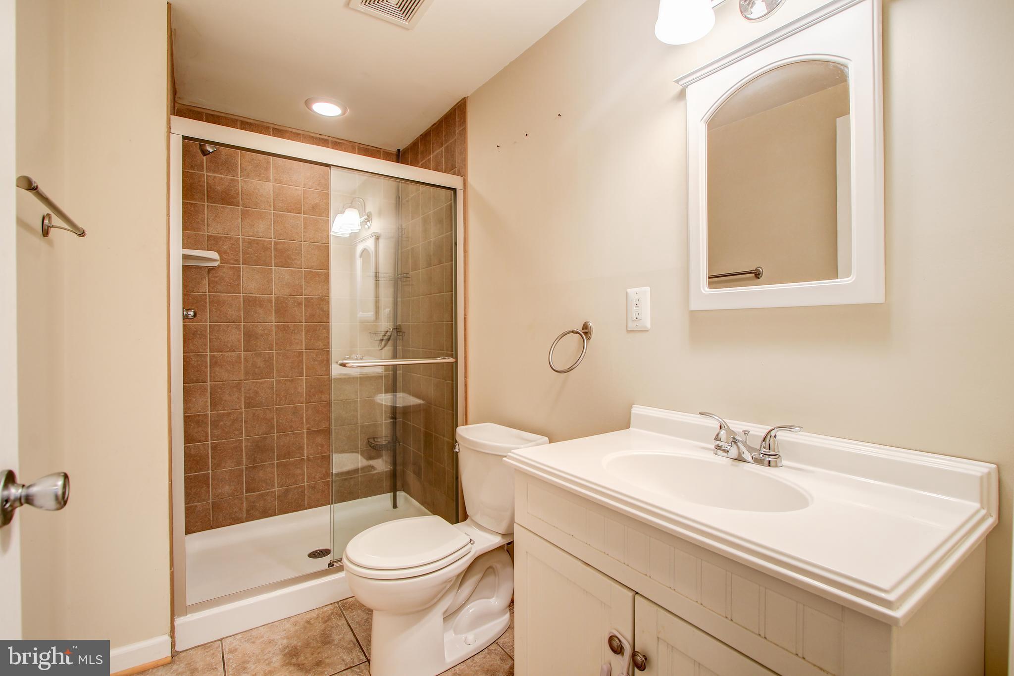 OAK HURST - Residential Lease