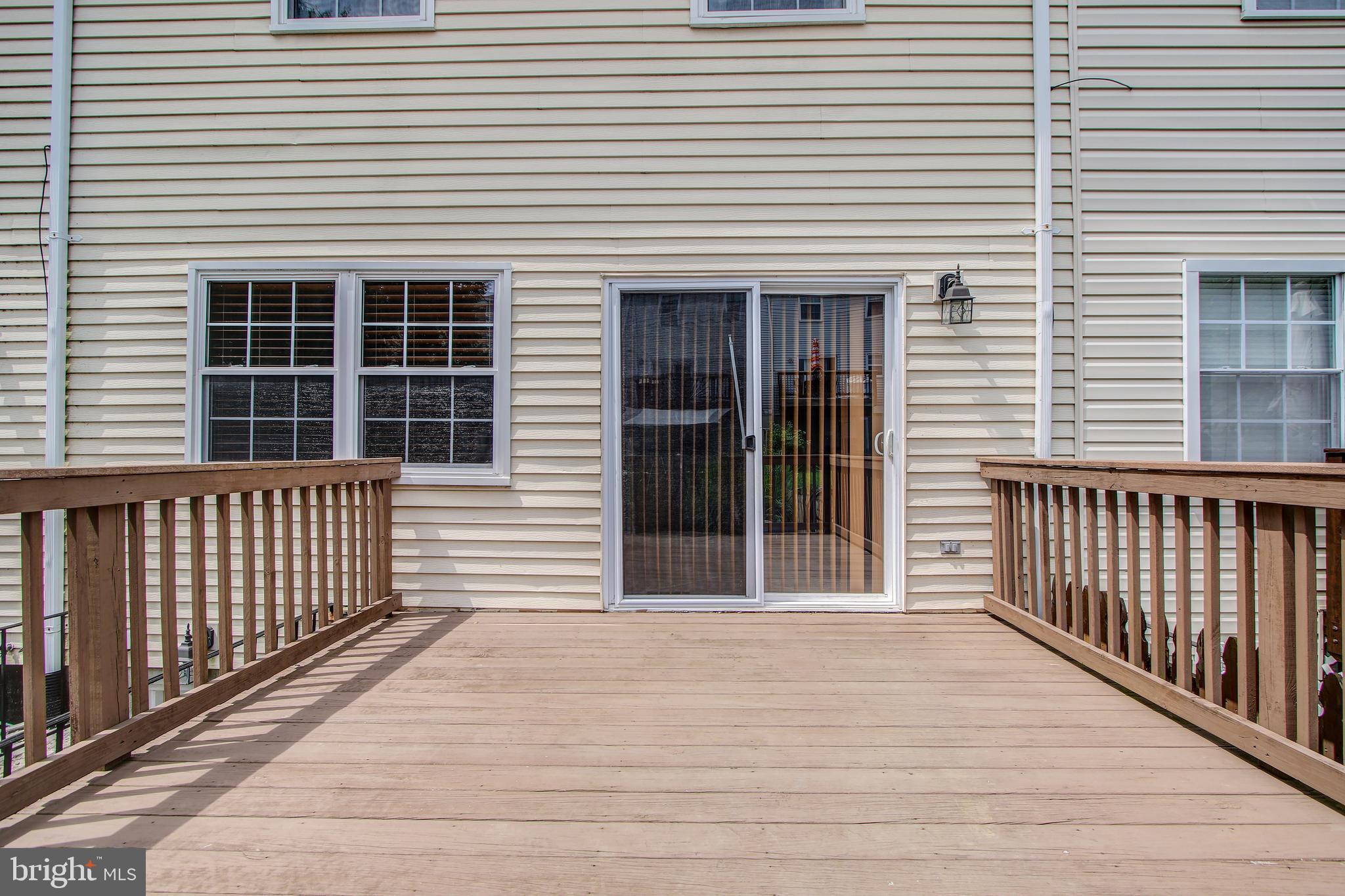 OAK HURST - Residential Lease