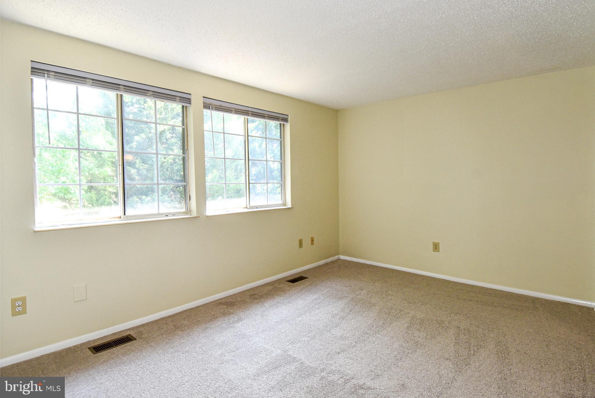 TARTAN VILLAGE - Residential