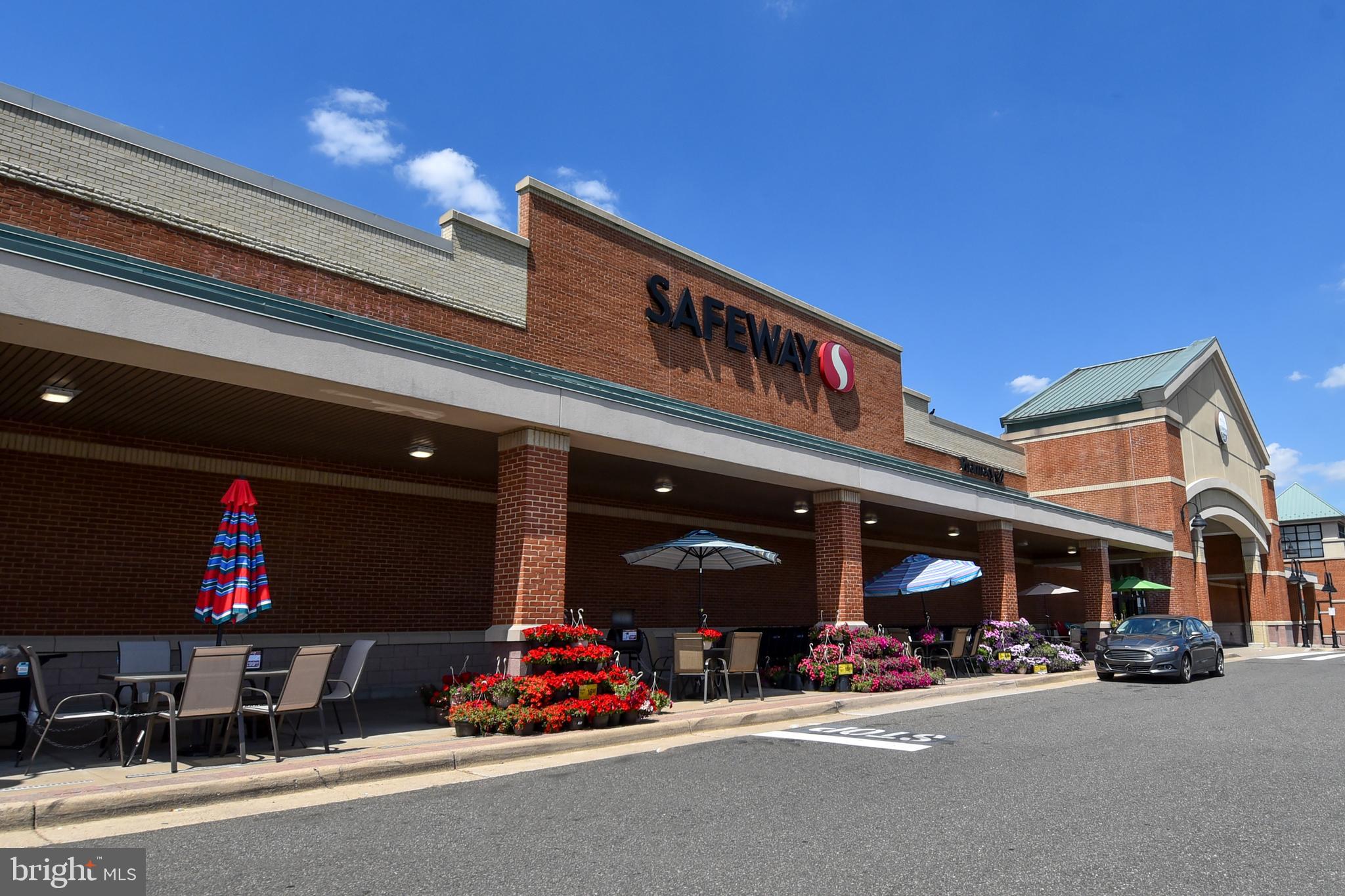 TARTAN VILLAGE - Residential