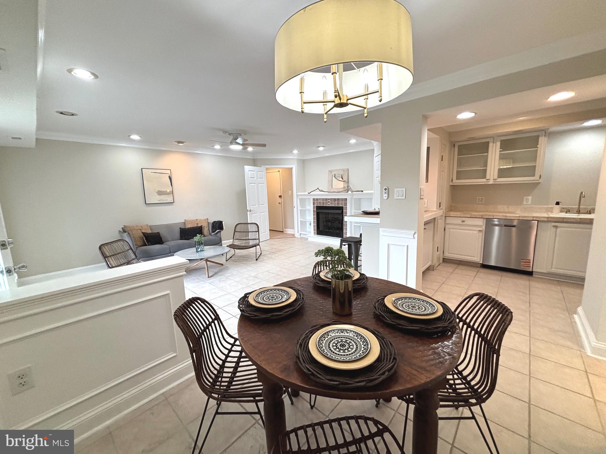 12707 GORDON BOULEVARD 44