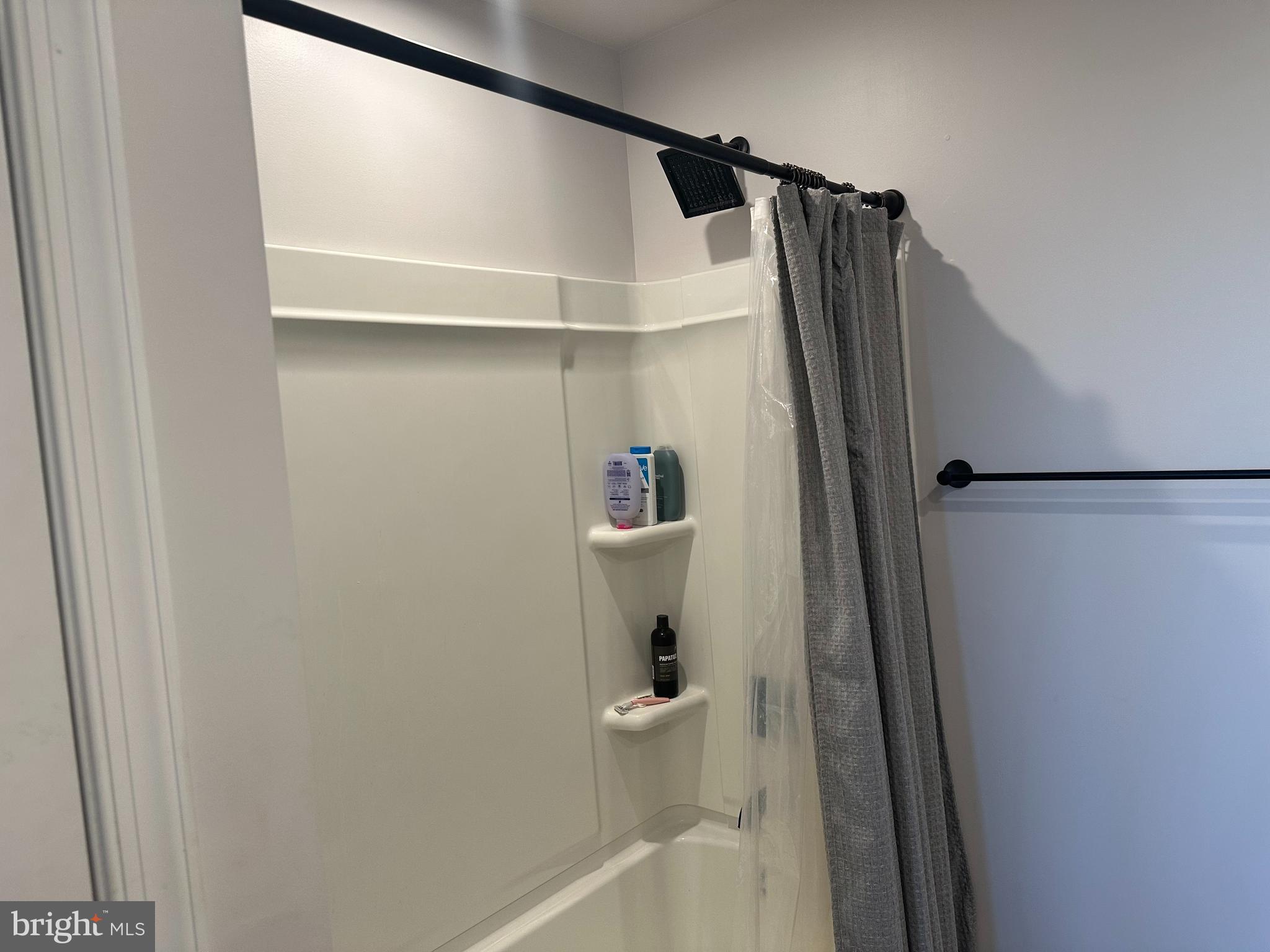 CARDINAL CROSSING - Residential