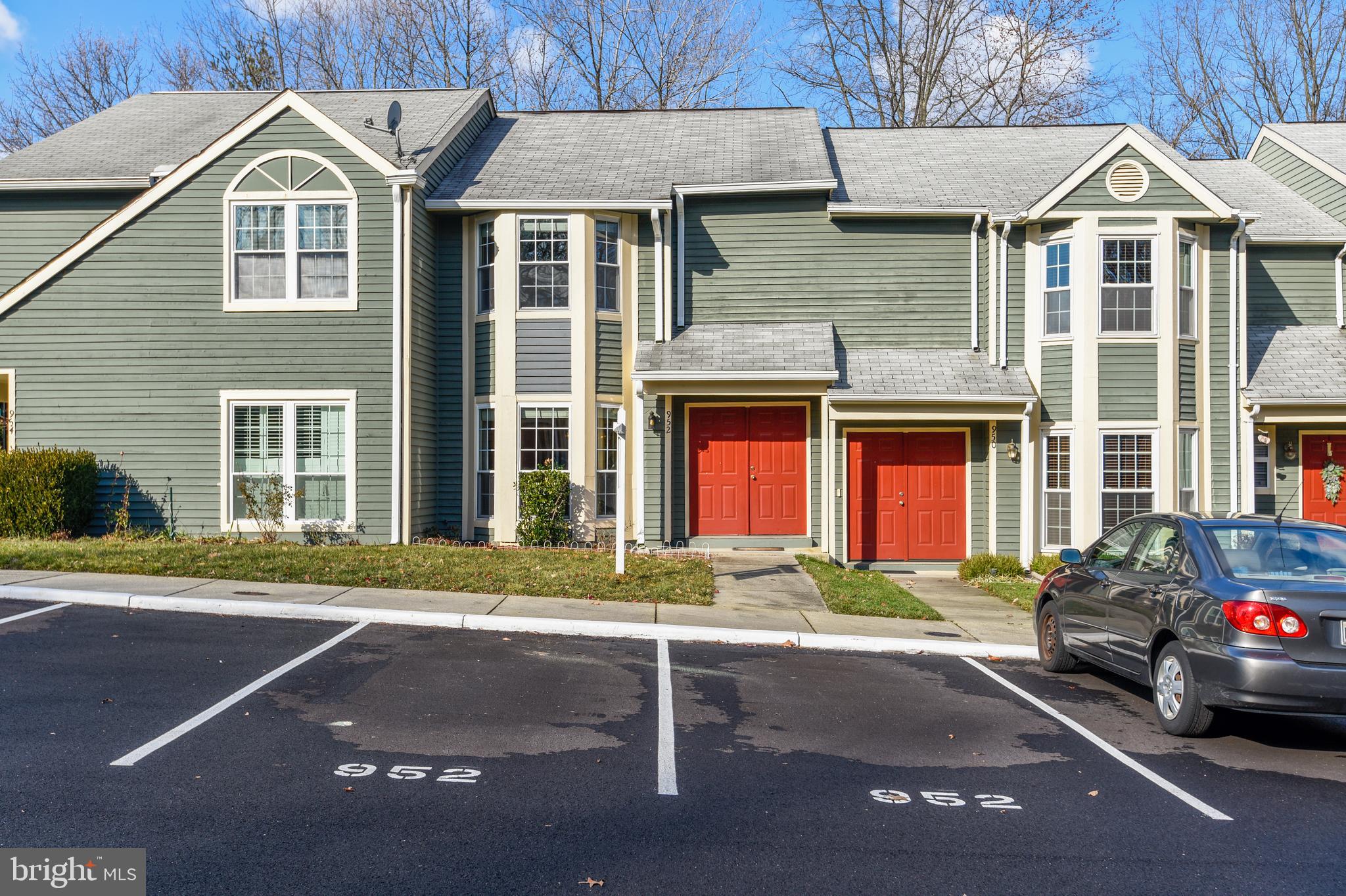 MARINERS LANDING - Residential