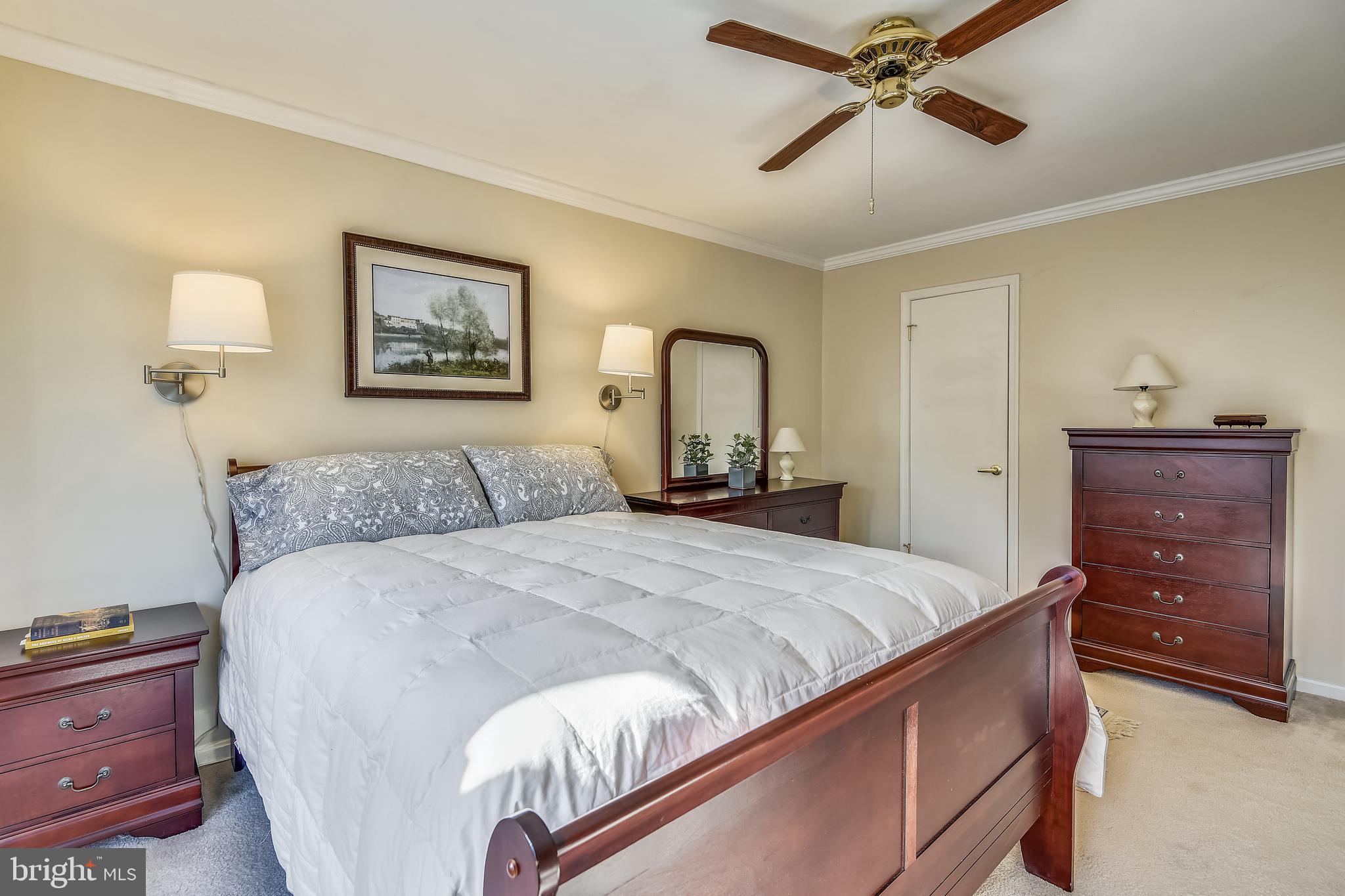 MARINERS LANDING - Residential