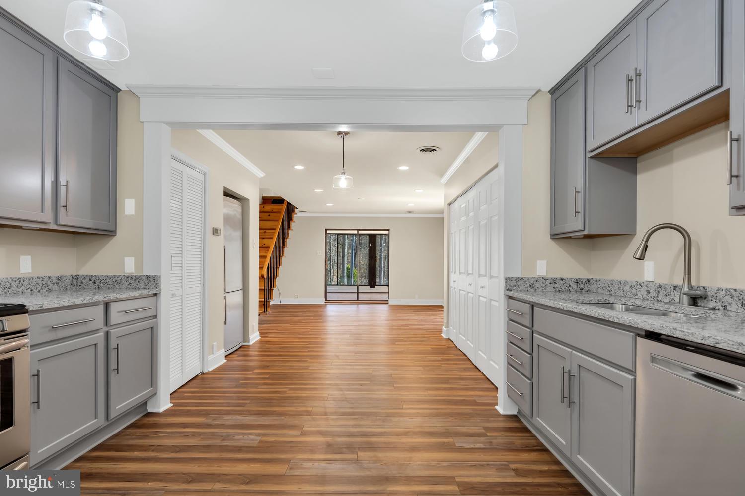 TIMBER RIDGE ESTATES - Residential