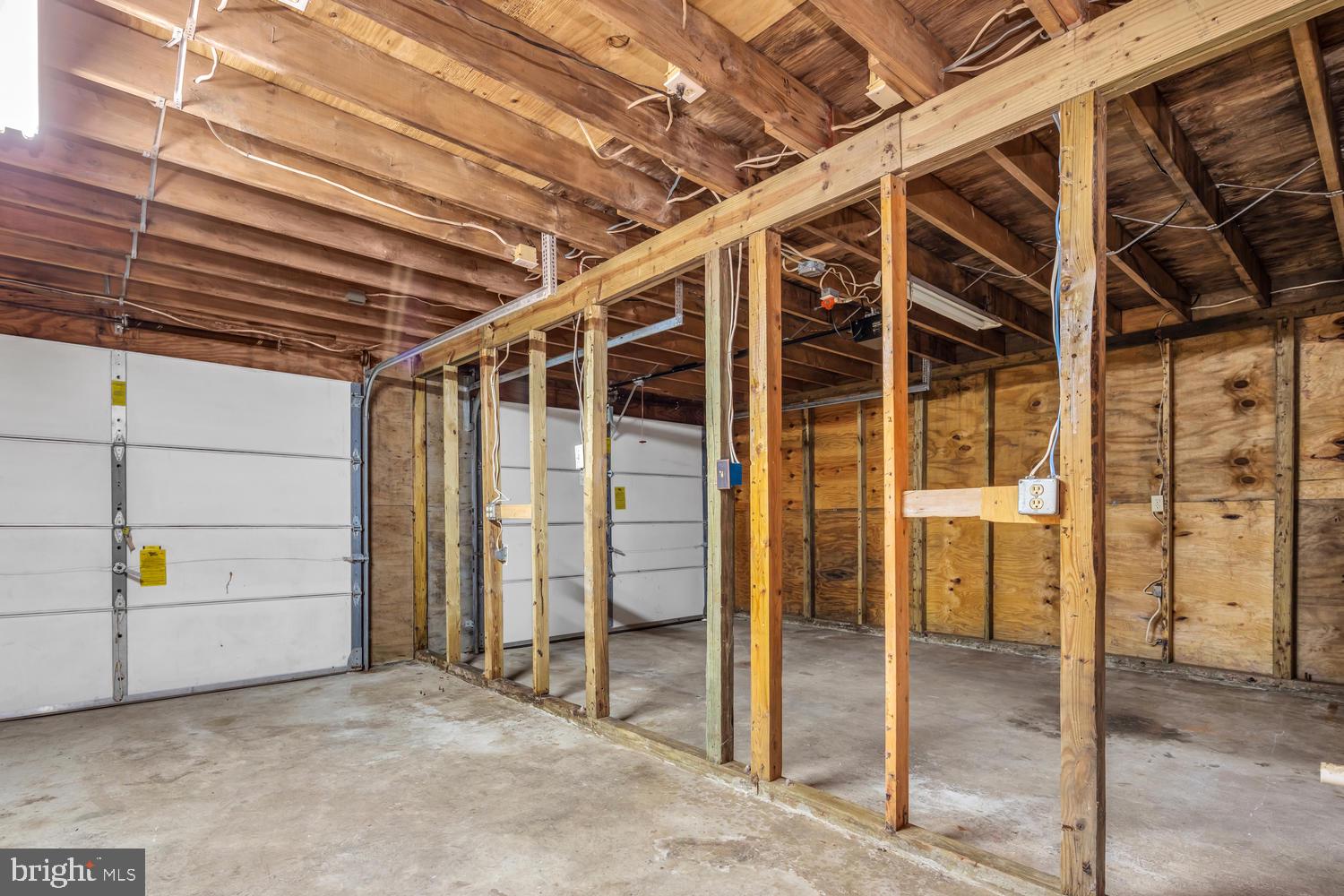 TIMBER RIDGE ESTATES - Residential