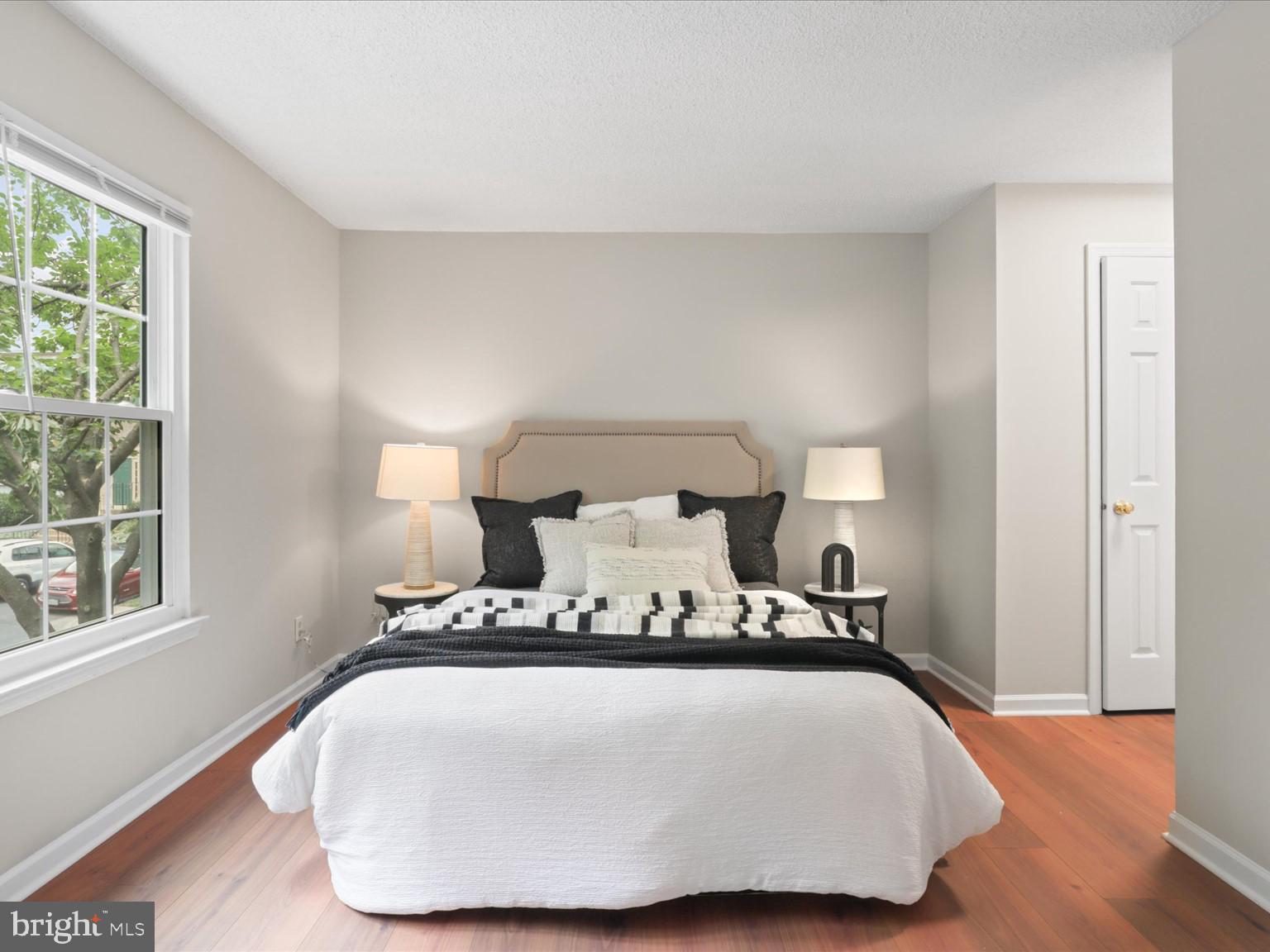 PENDERBROOK - Residential Lease