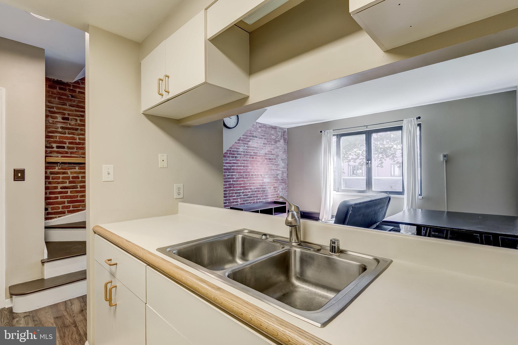 FELLS POINT HISTORIC DISTRICT - Residential Lease