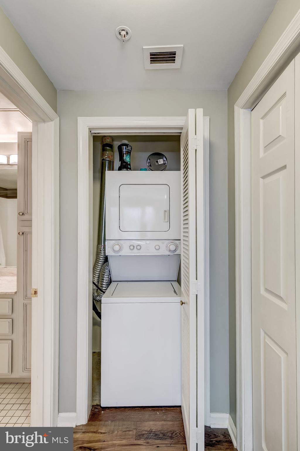 FELLS POINT HISTORIC DISTRICT - Residential Lease