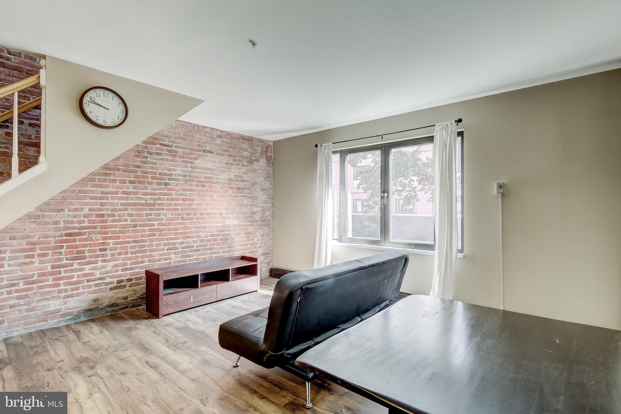 FELLS POINT HISTORIC DISTRICT - Residential Lease