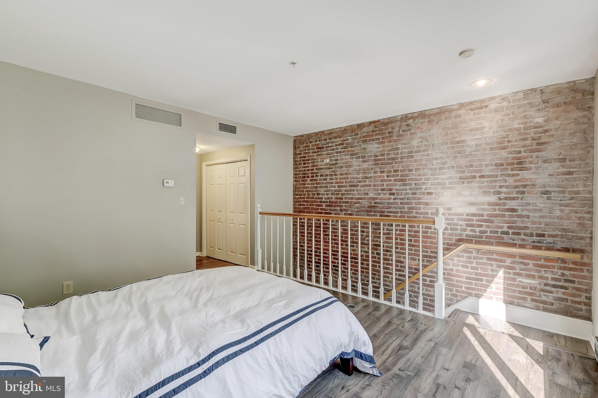 FELLS POINT HISTORIC DISTRICT - Residential Lease