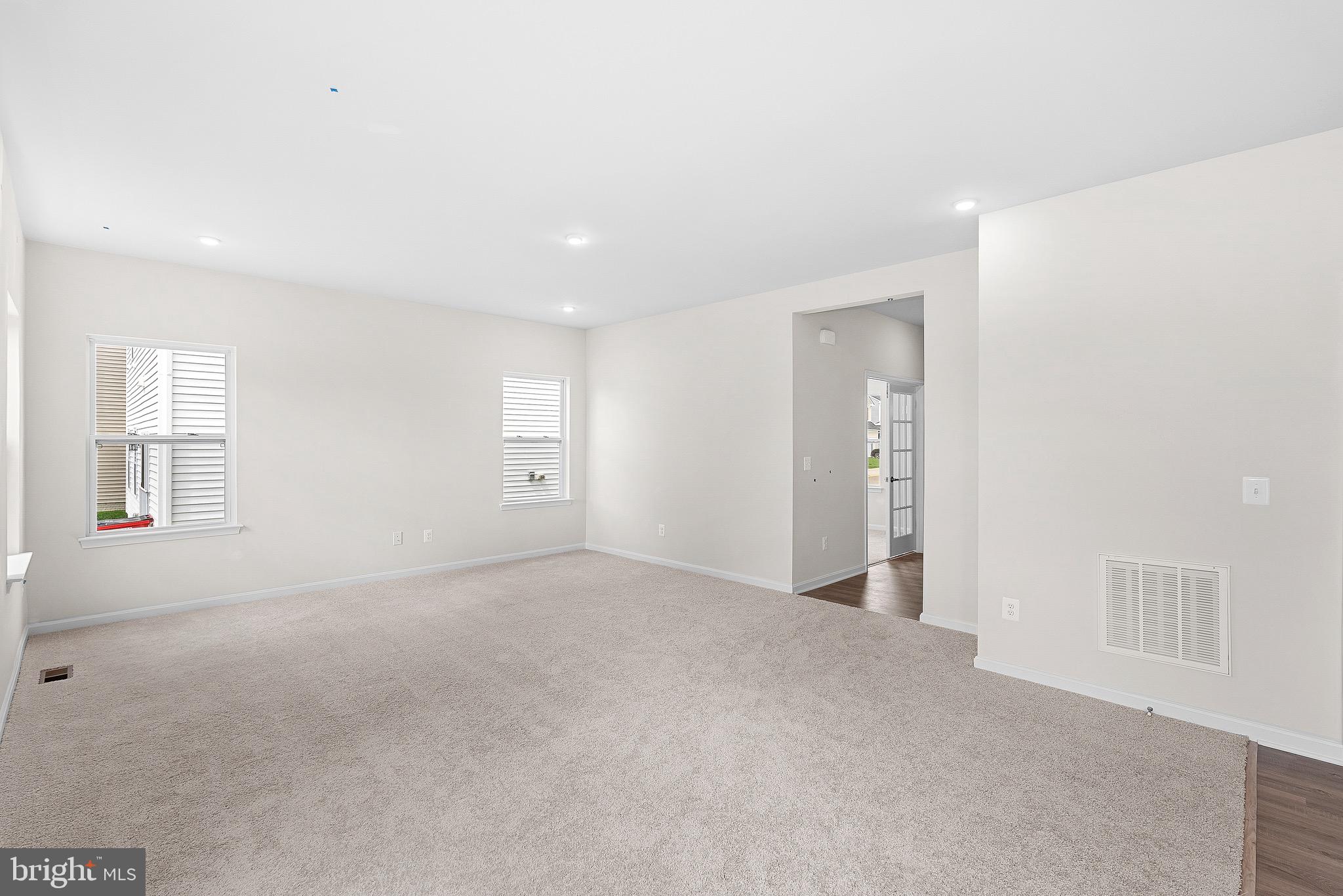 92 OUTRIGGER ROAD