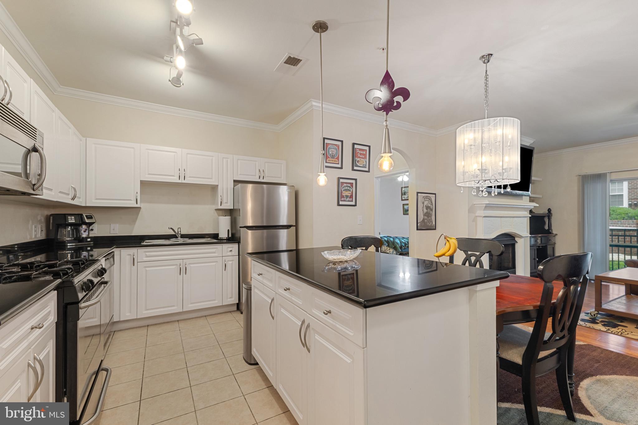 12921 CENTRE PARK CIRCLE 102