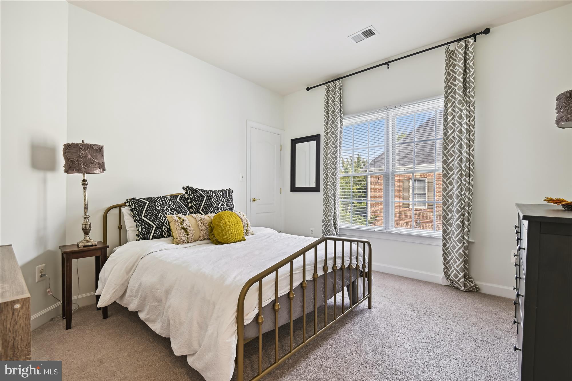 KINGSPORT - Residential