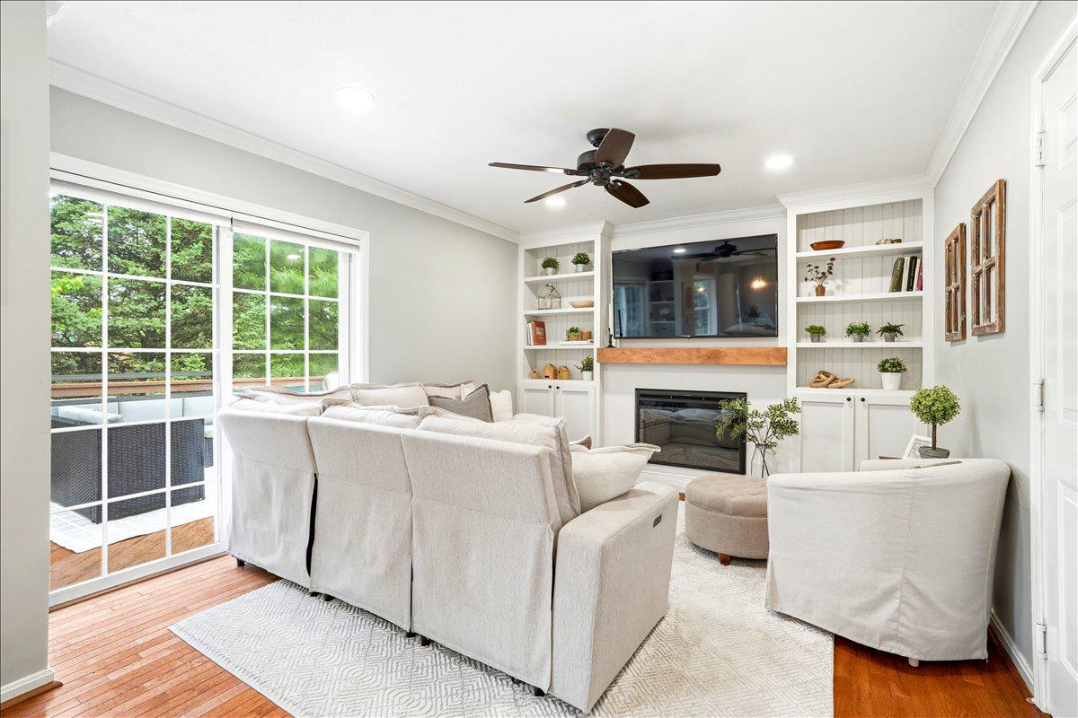 NEW MARKET WEST - Residential
