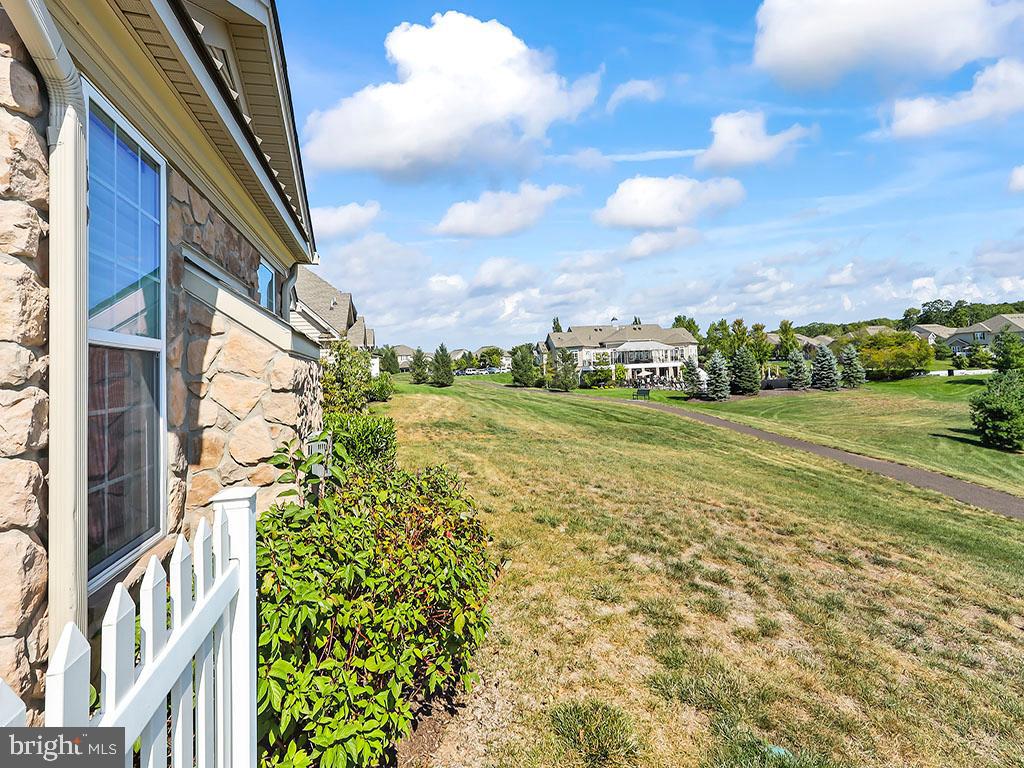 REGENCY AT HILLTOWN - Residential