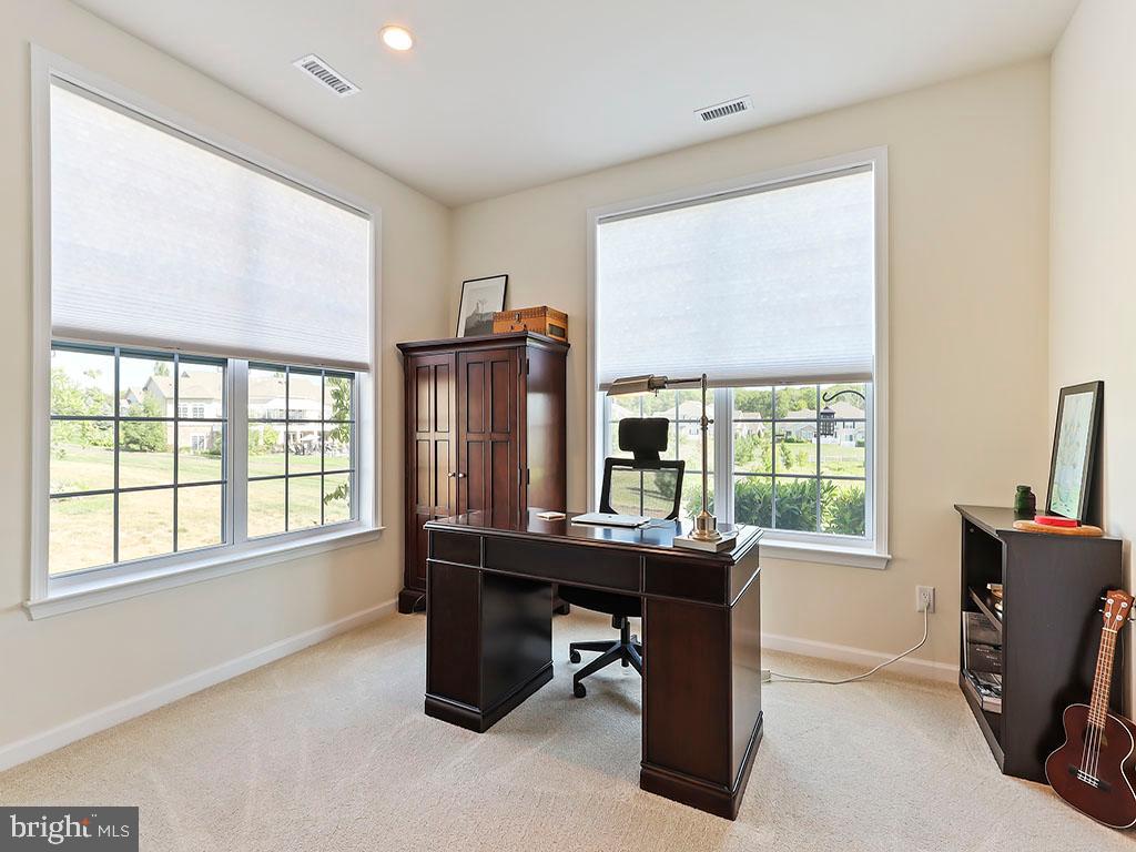 REGENCY AT HILLTOWN - Residential