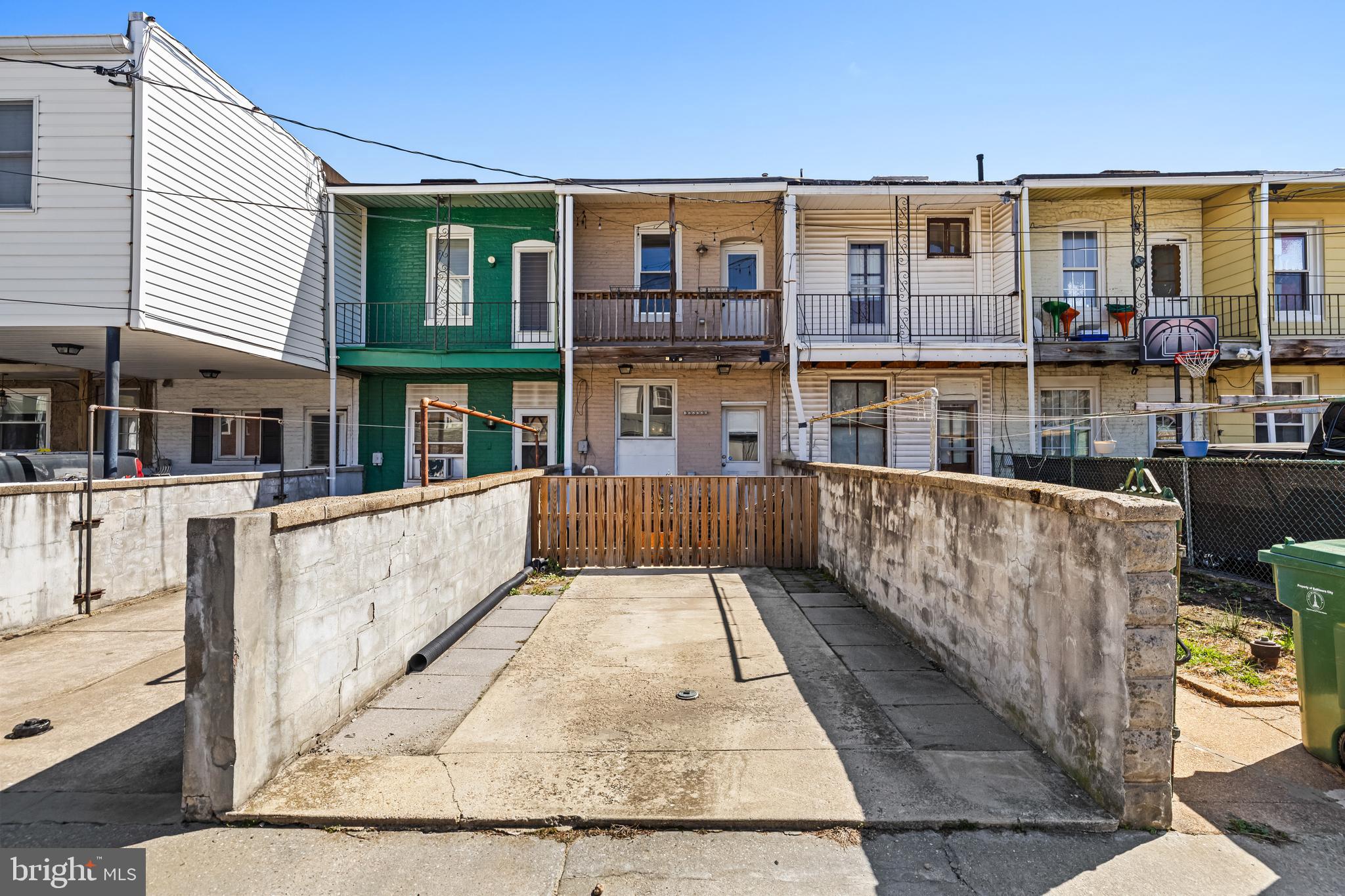 BREWERS HILL - Residential