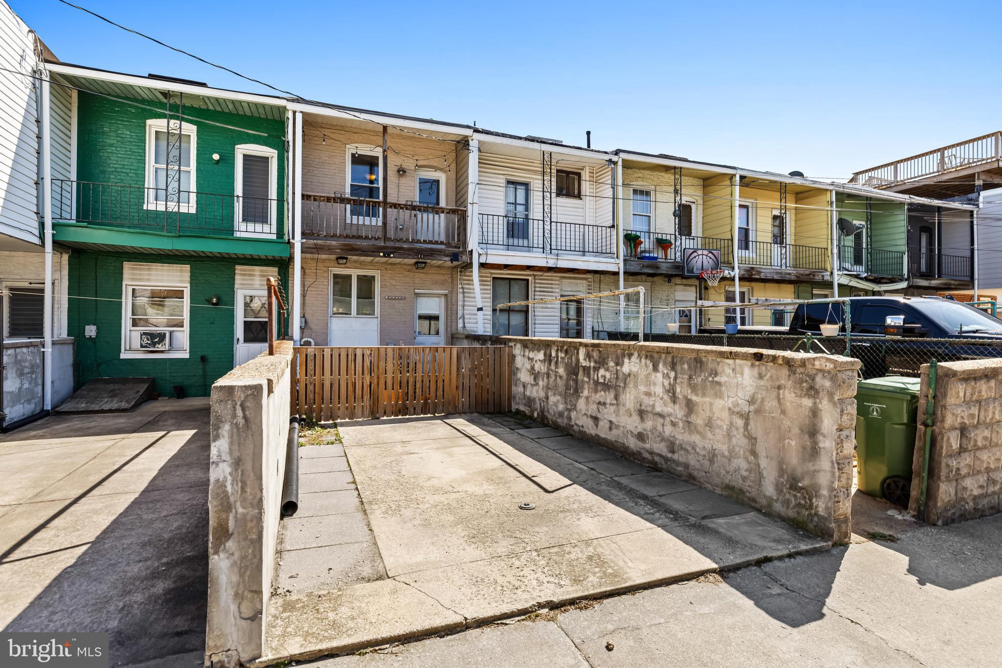 BREWERS HILL - Residential