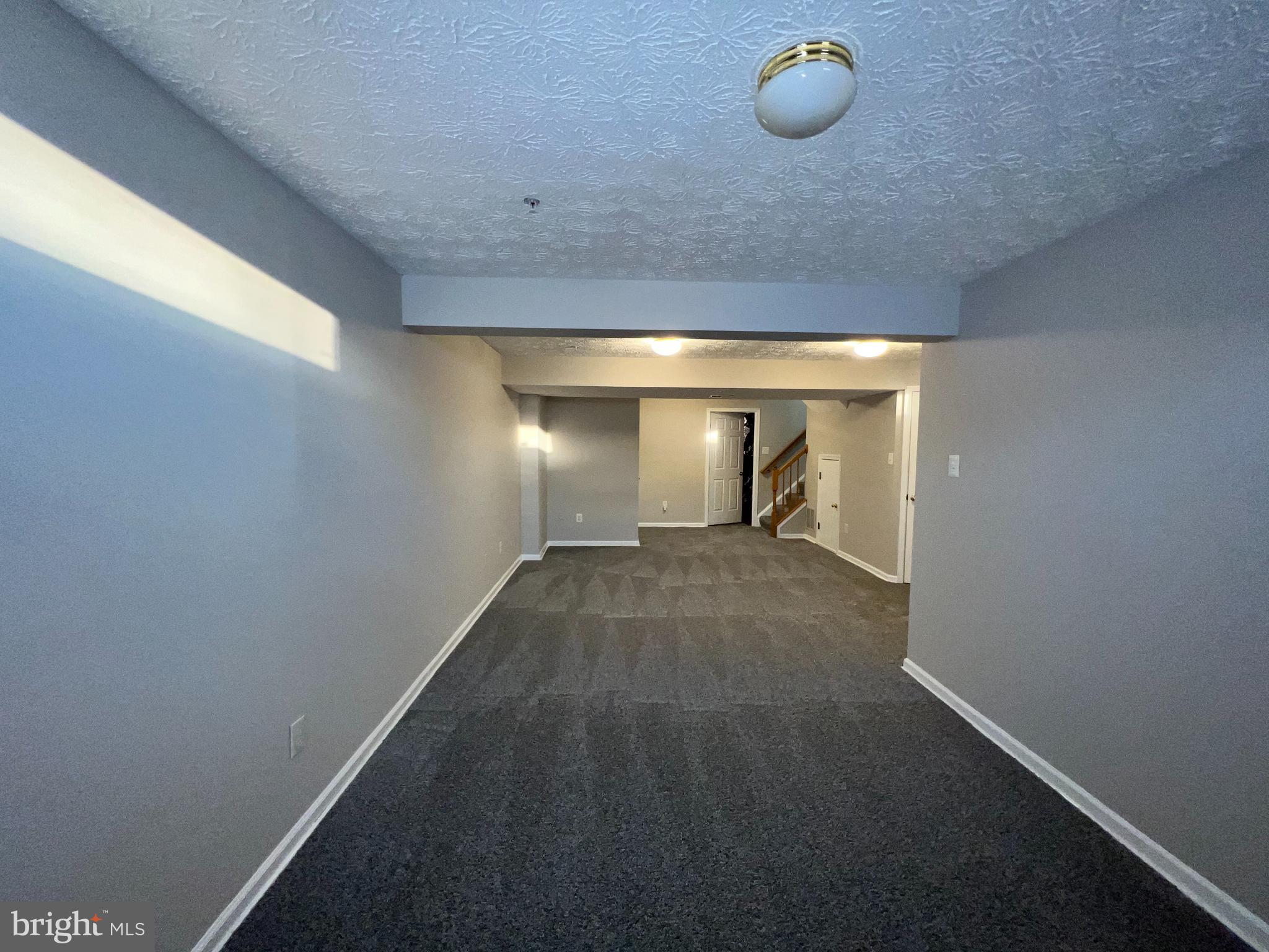 COLLEGE - Residential