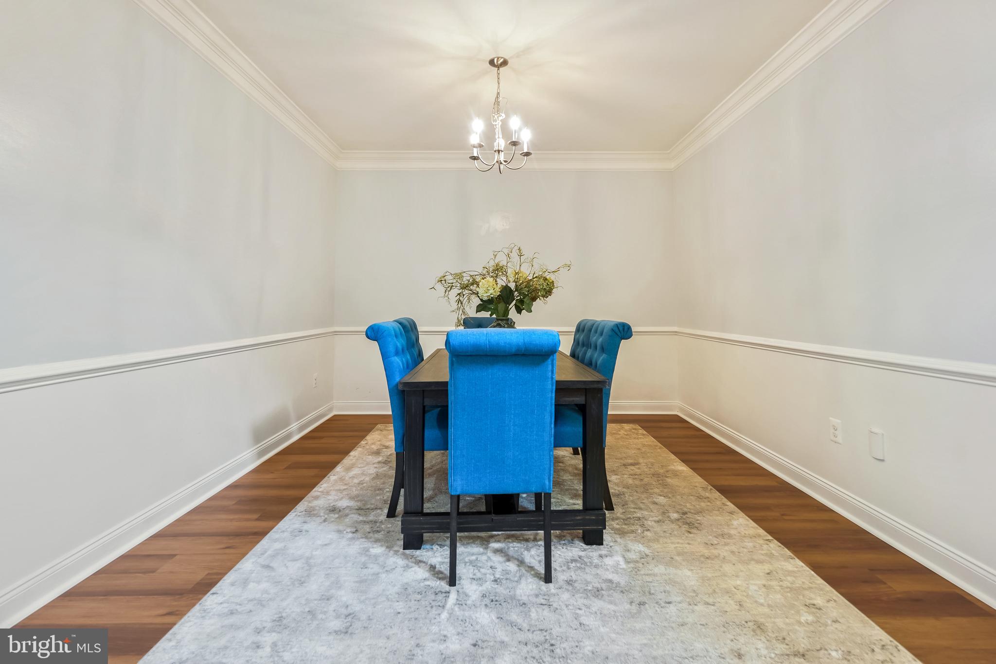 22985 WEYBRIDGE SQUARE