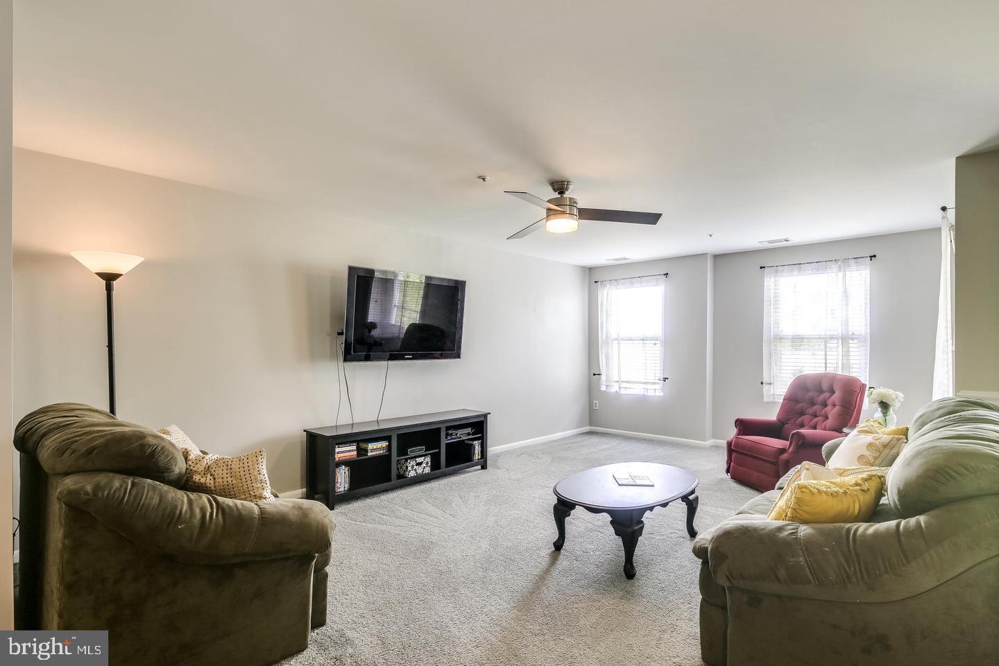 ANNAPOLIS OVERLOOK - Residential