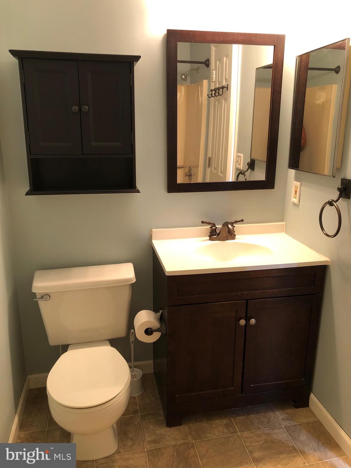 ANNAPOLIS OVERLOOK - Residential