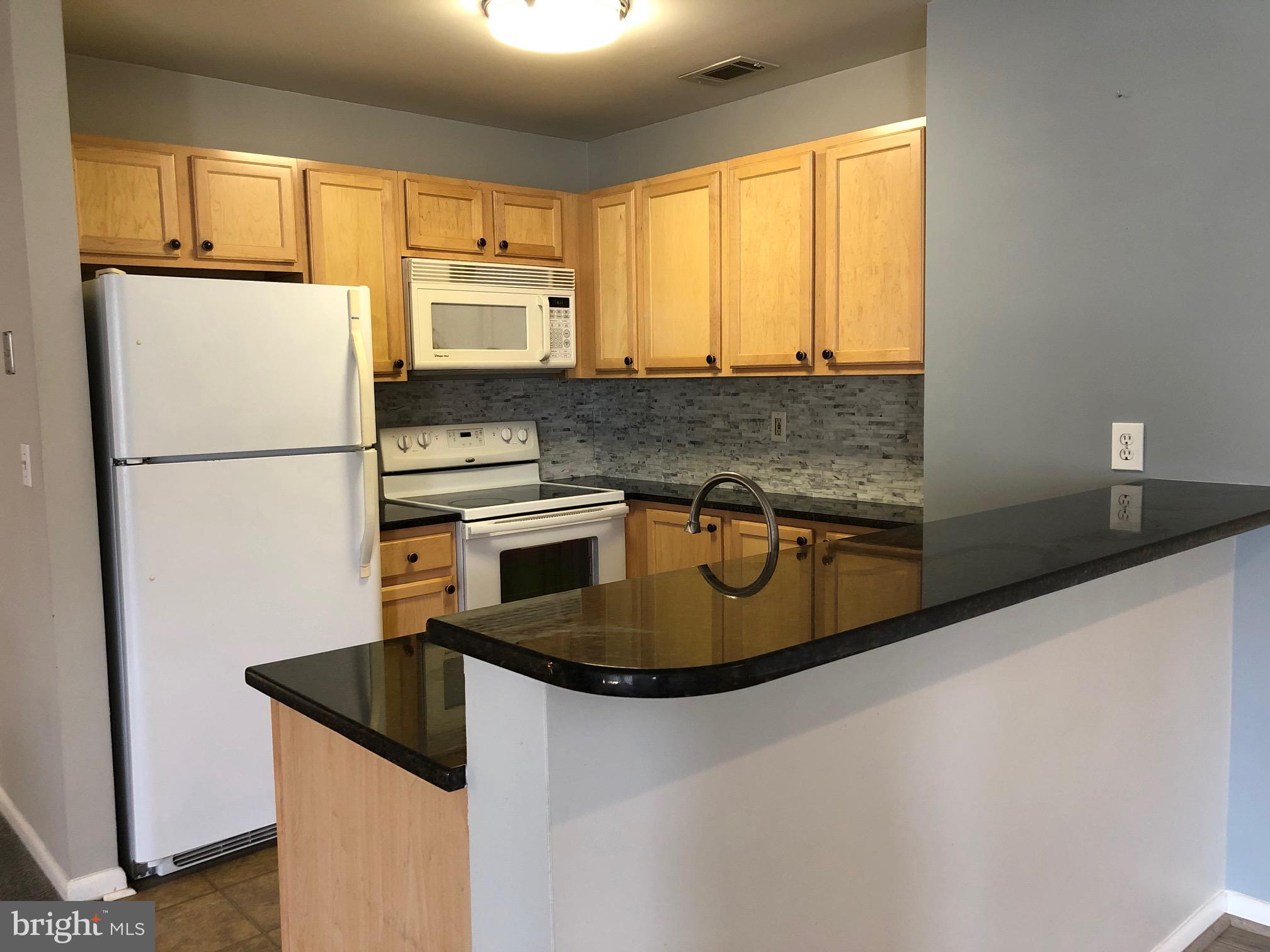 ANNAPOLIS OVERLOOK - Residential