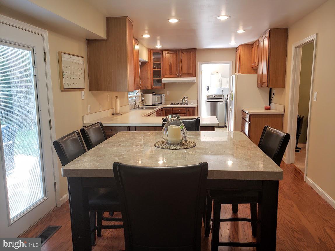 KENILWORTH AT BELAIR - Residential