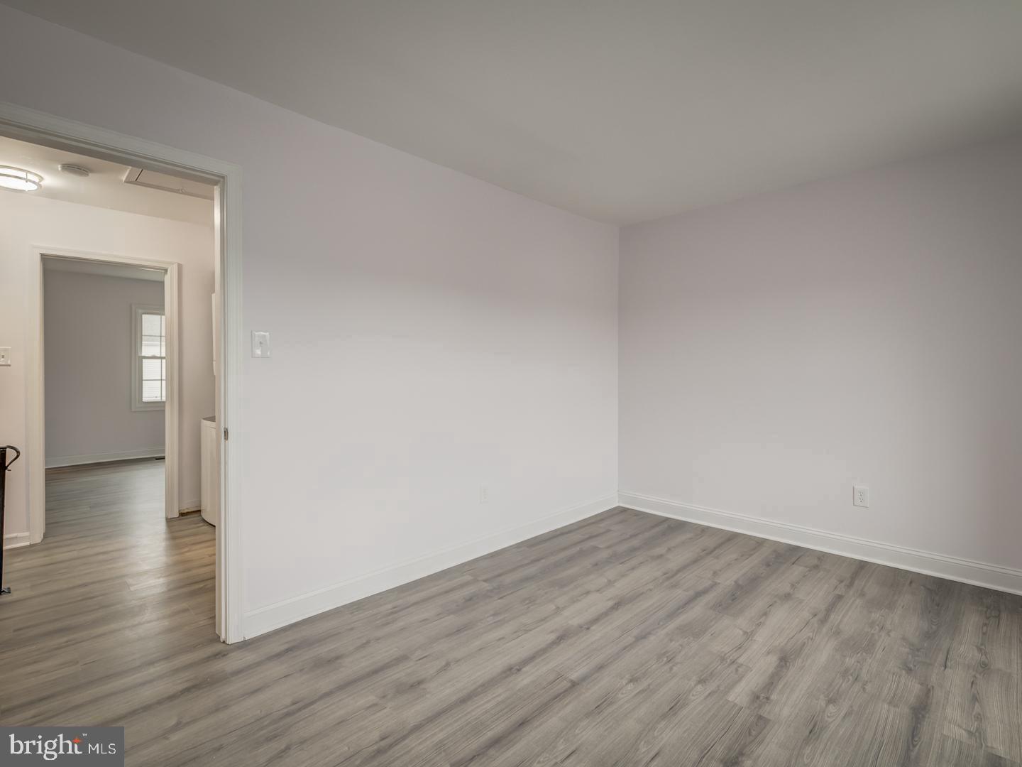 THE MEADOWS - Residential Lease