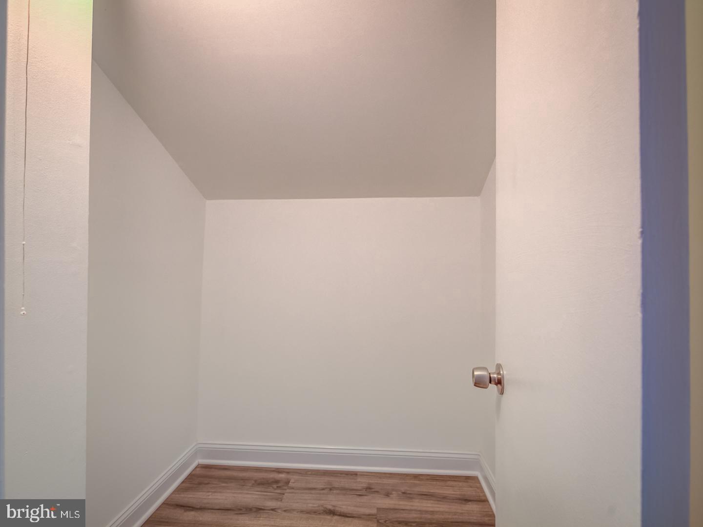 THE MEADOWS - Residential Lease