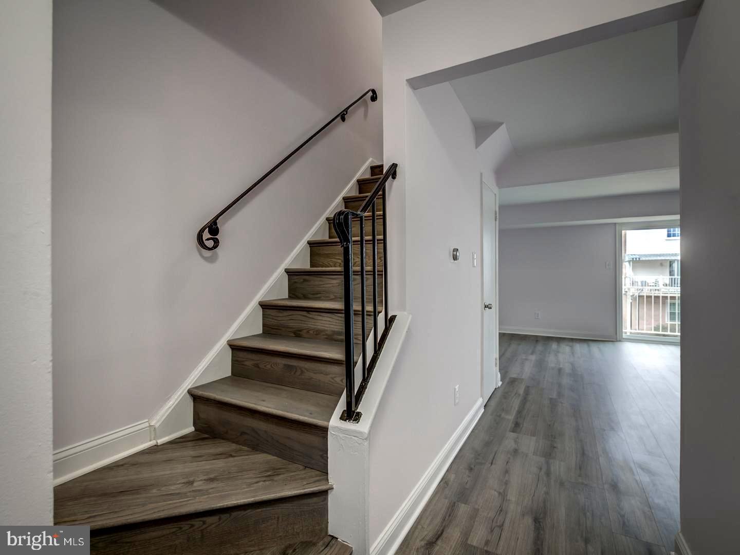 THE MEADOWS - Residential Lease