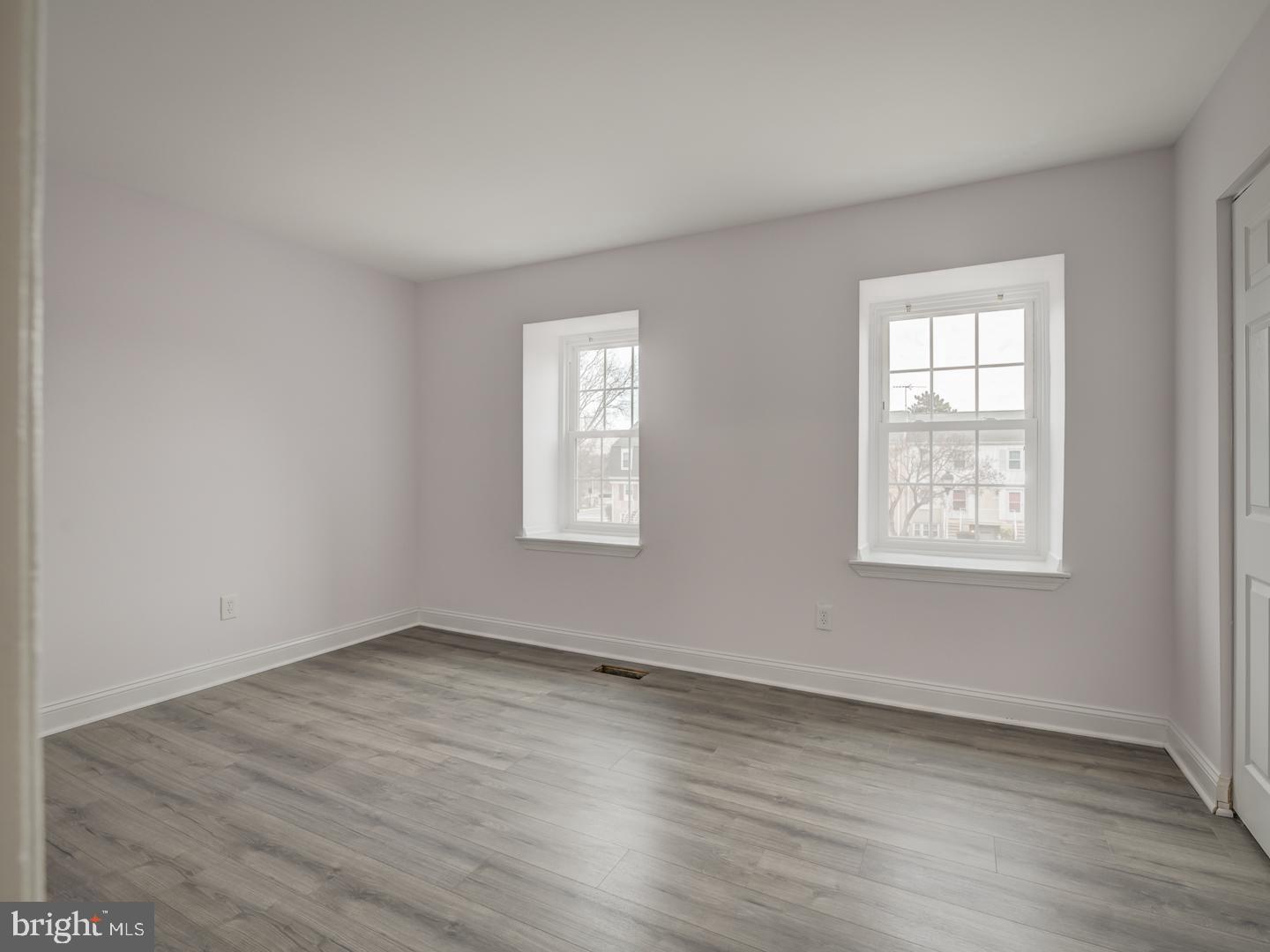 THE MEADOWS - Residential Lease