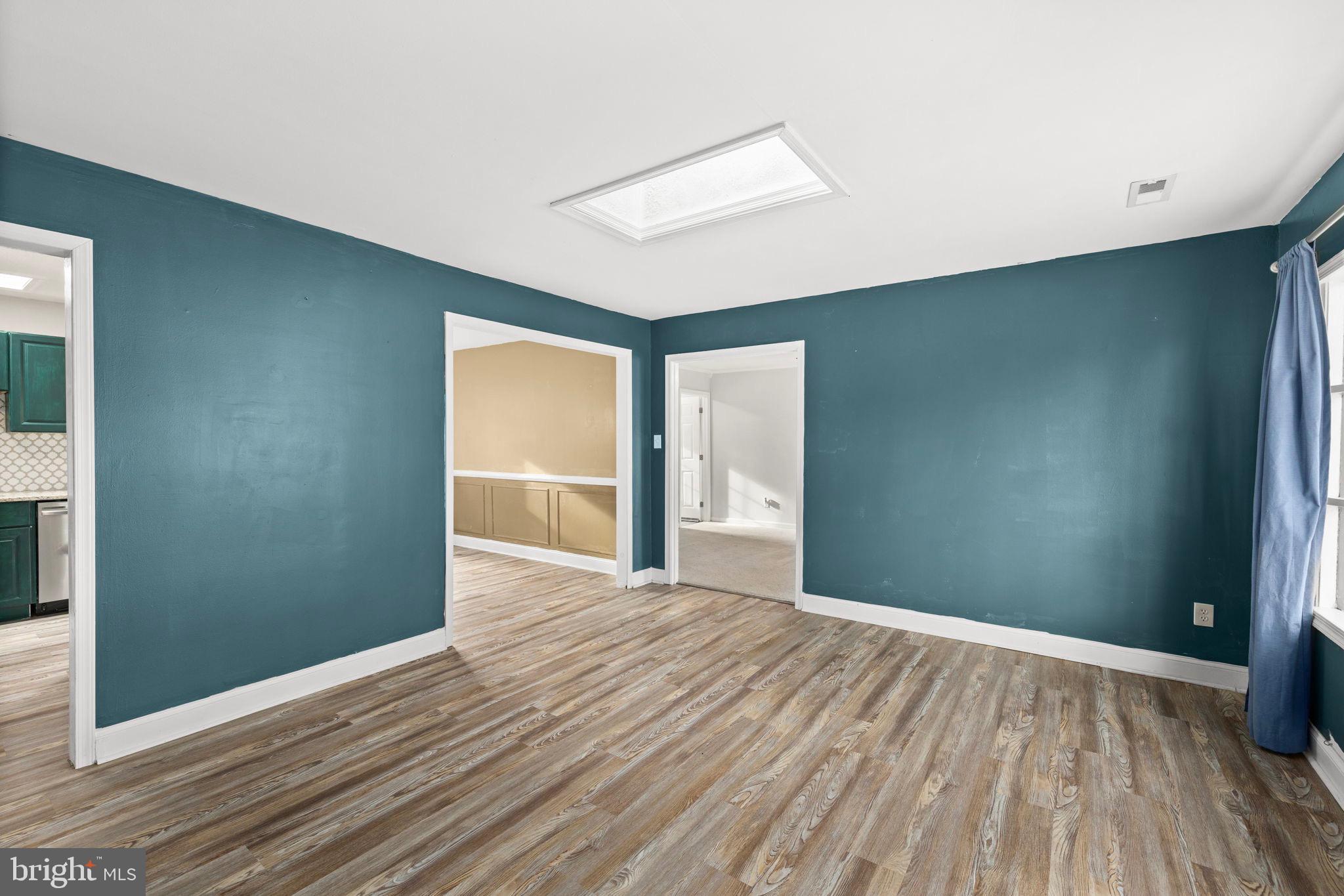 THE MEADOWS - Residential