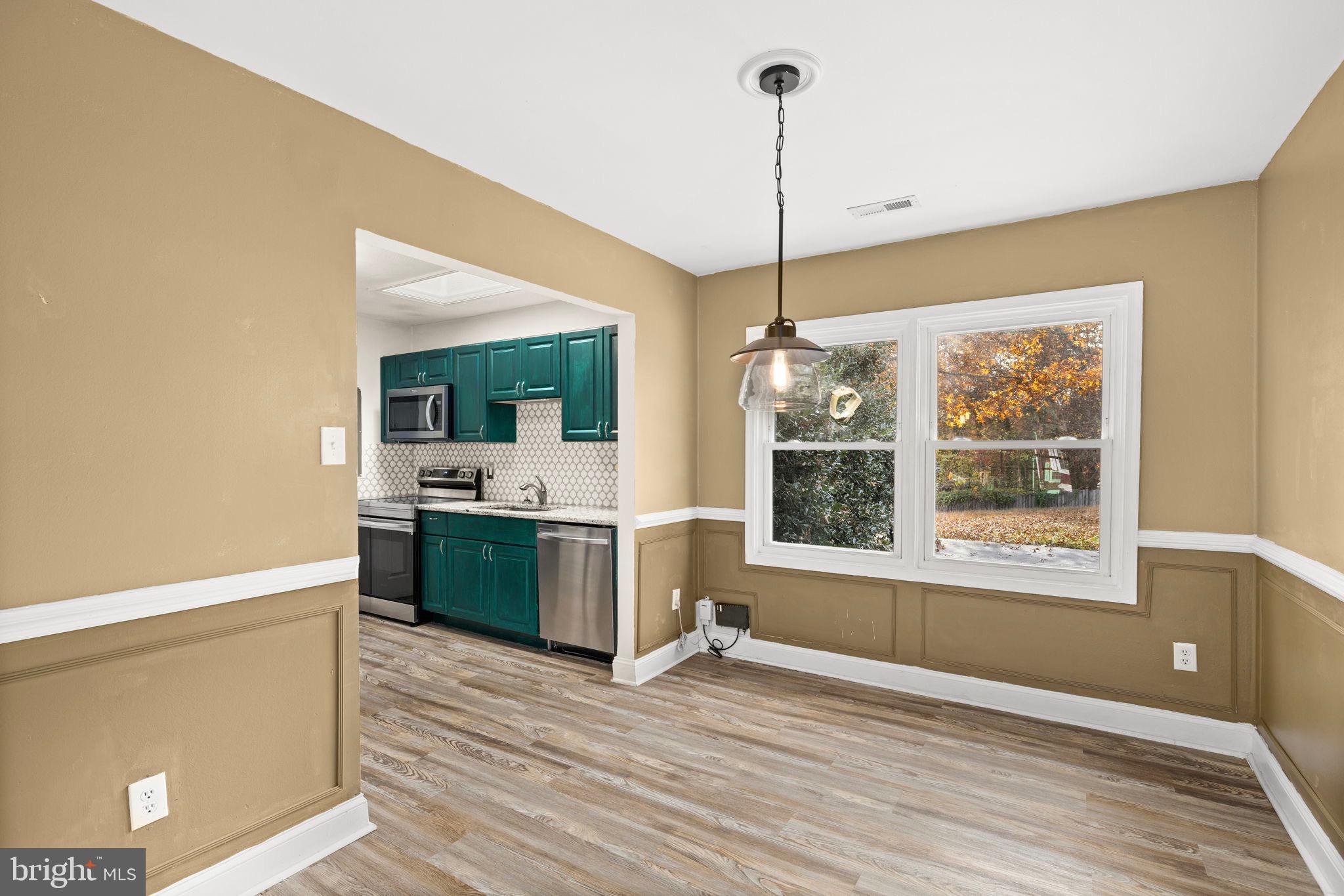 THE MEADOWS - Residential