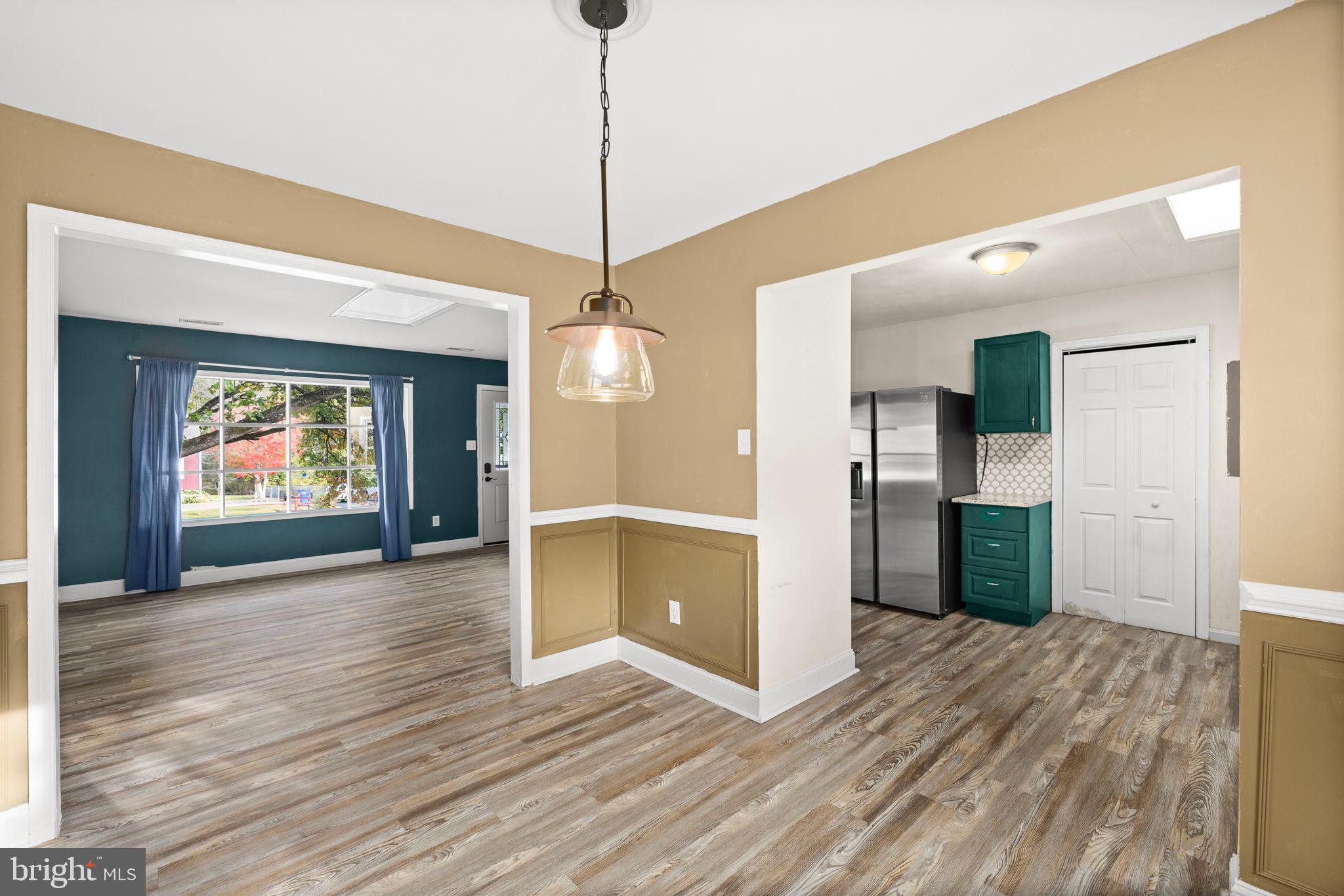 THE MEADOWS - Residential