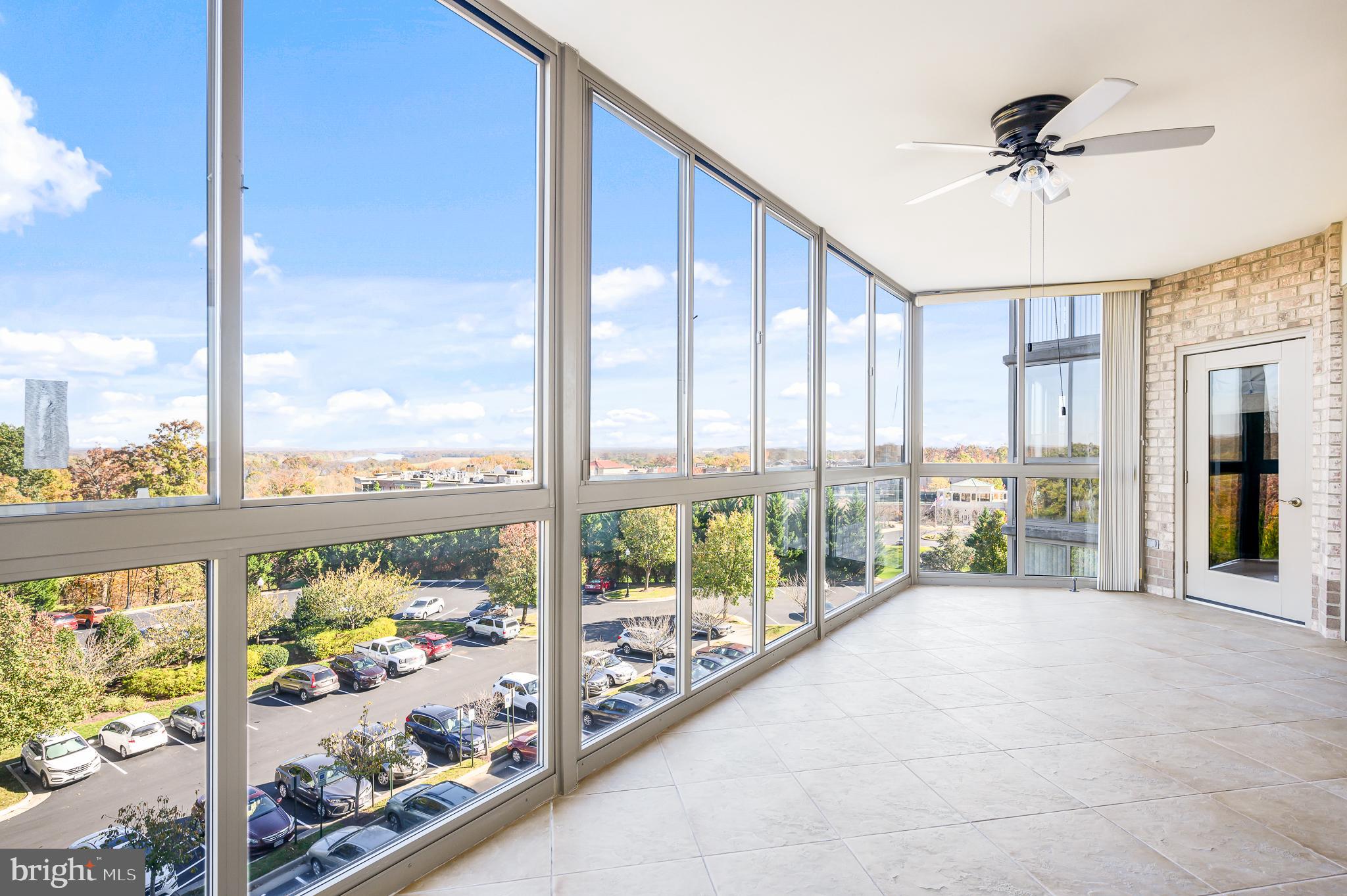 LANSDOWNE WOODS - Residential Lease