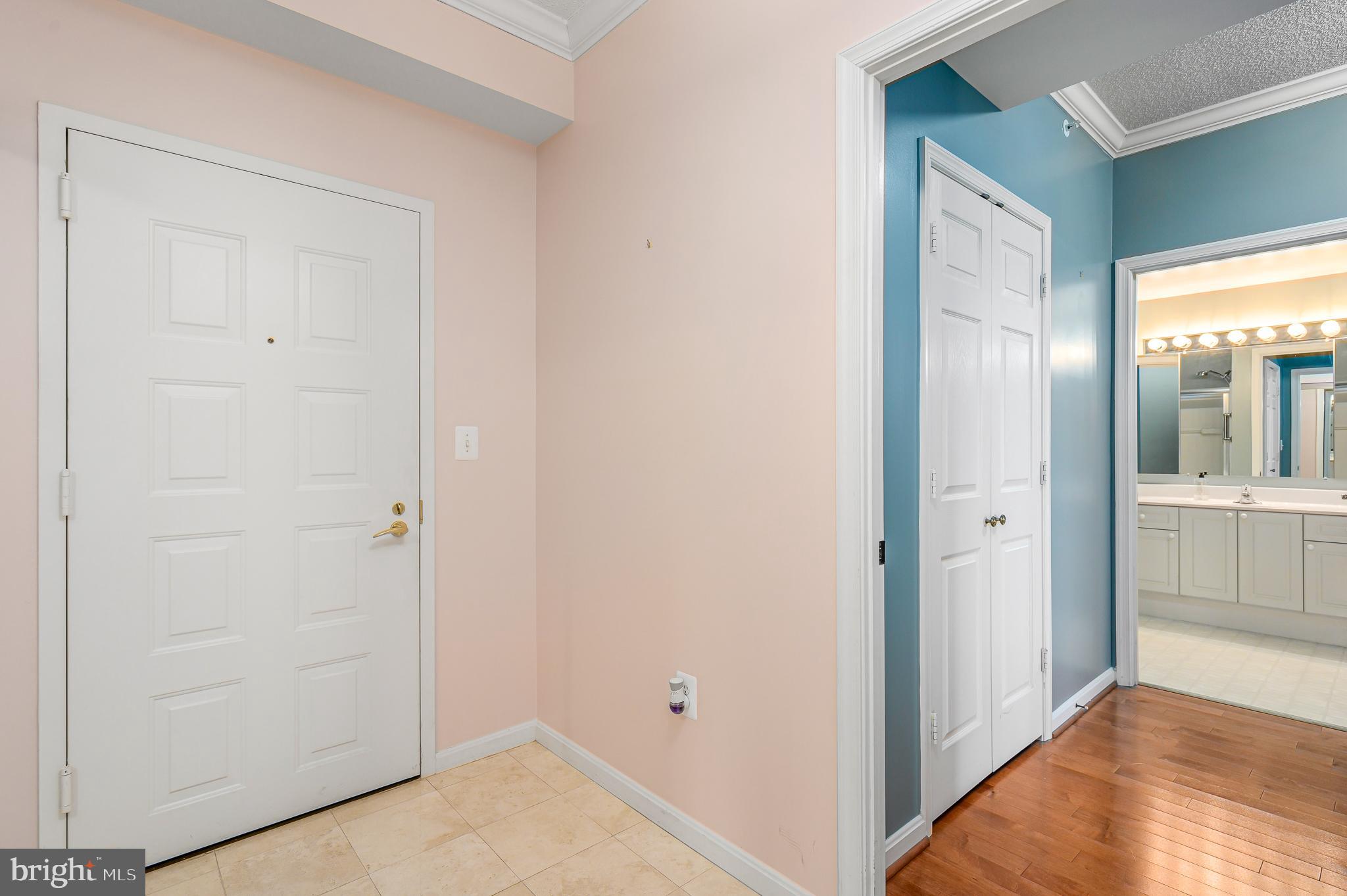 LANSDOWNE WOODS - Residential Lease