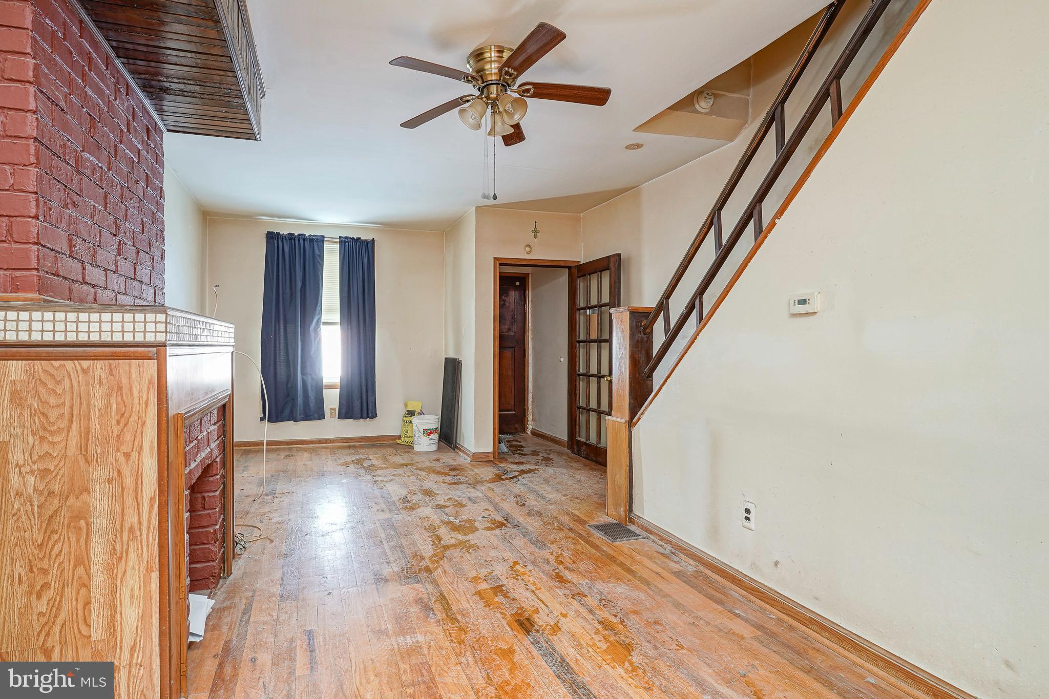 PORT RICHMOND - Residential