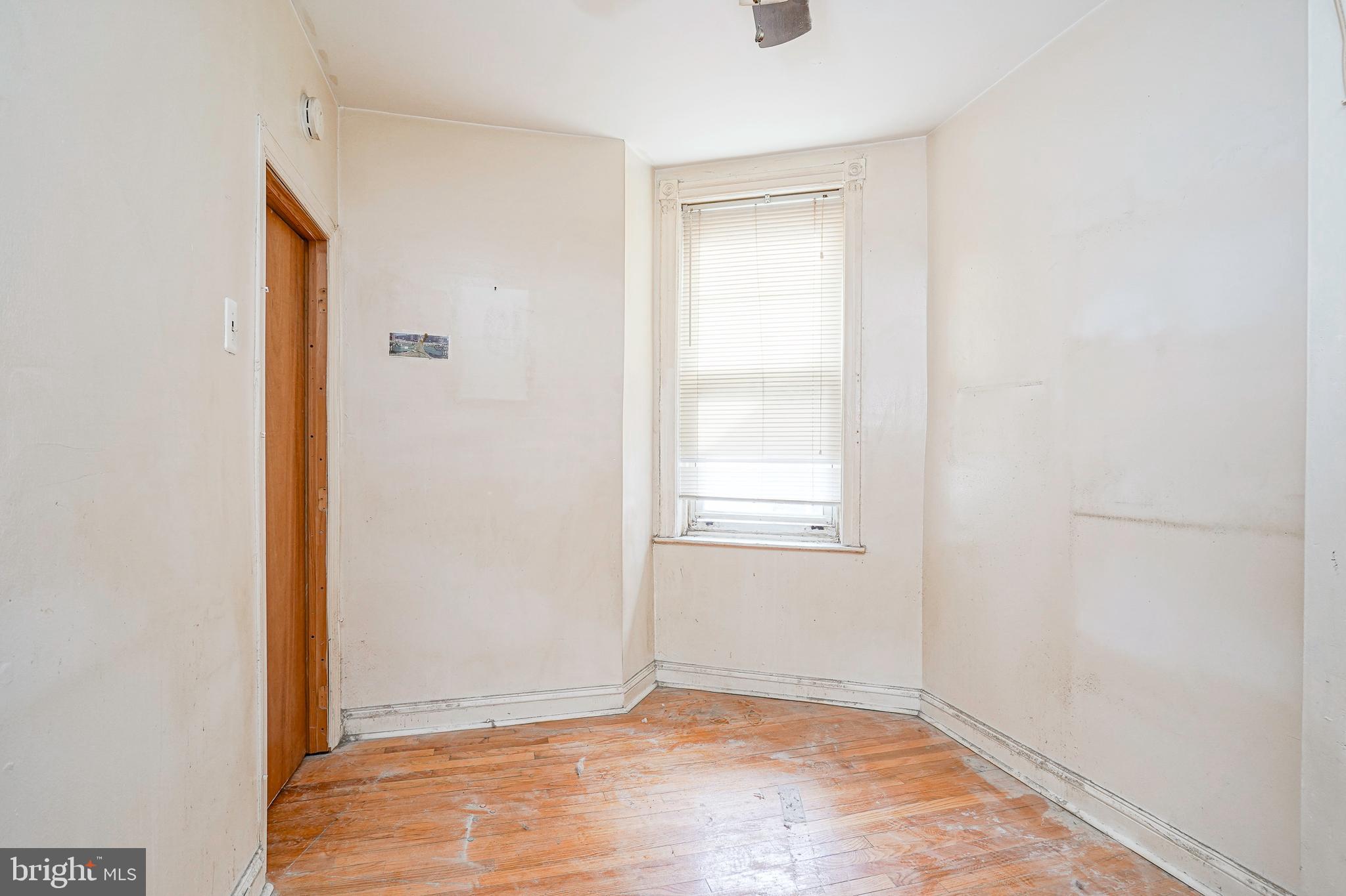 PORT RICHMOND - Residential