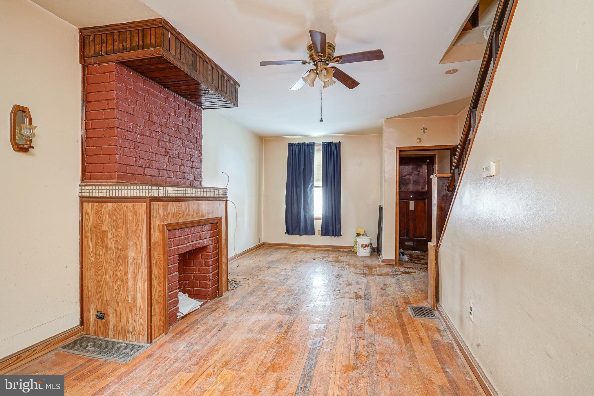 PORT RICHMOND - Residential