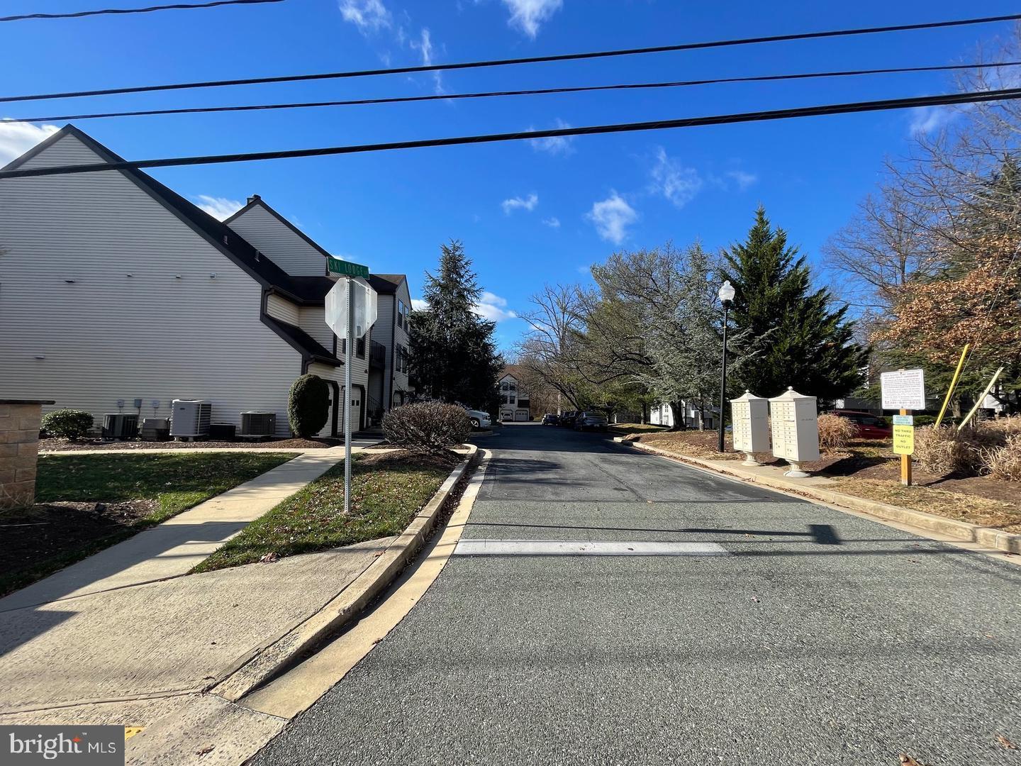 3805 SKI LODGE DRIVE 302