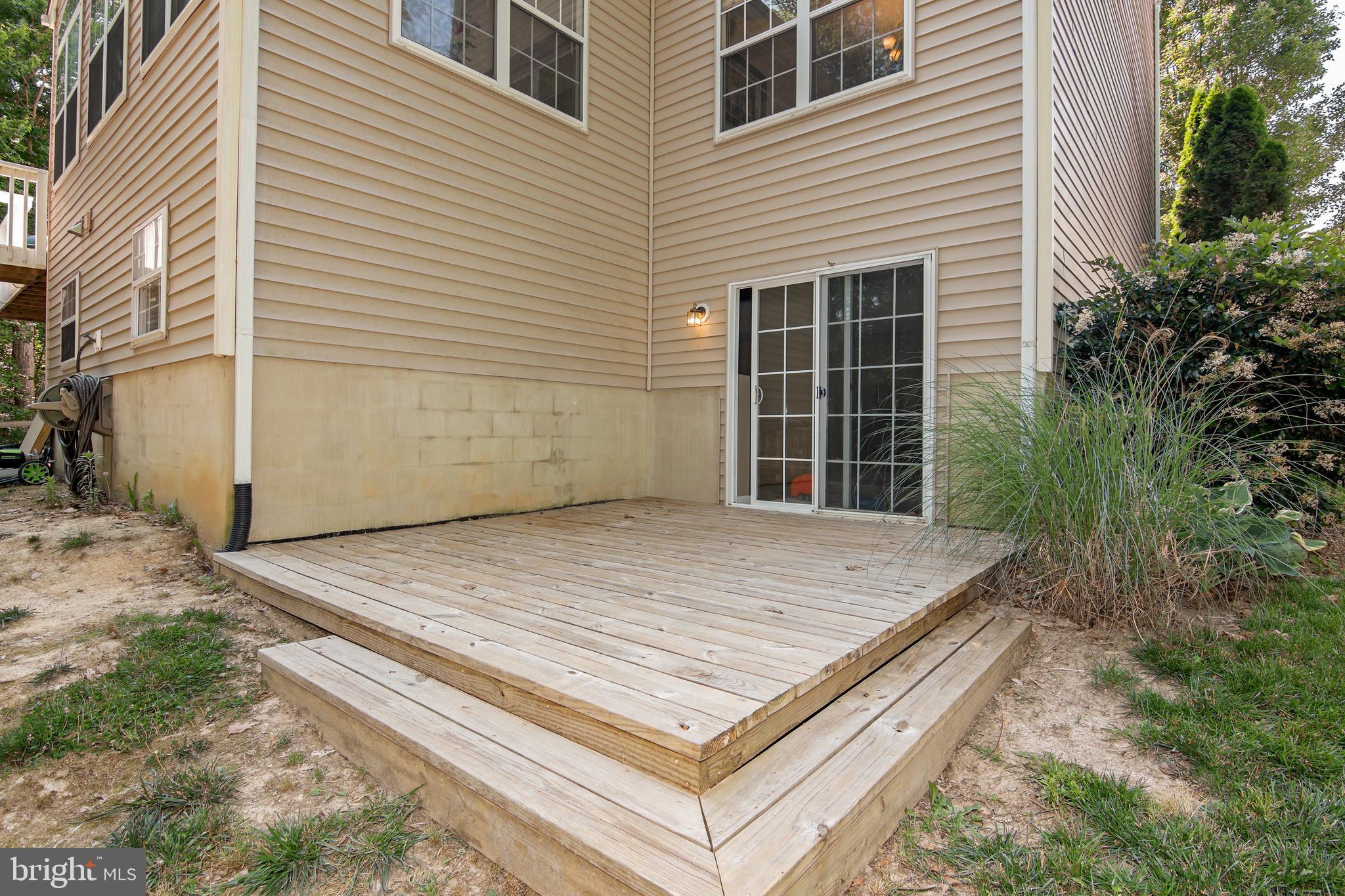 WOODS AT STONEY RIDGE - Residential