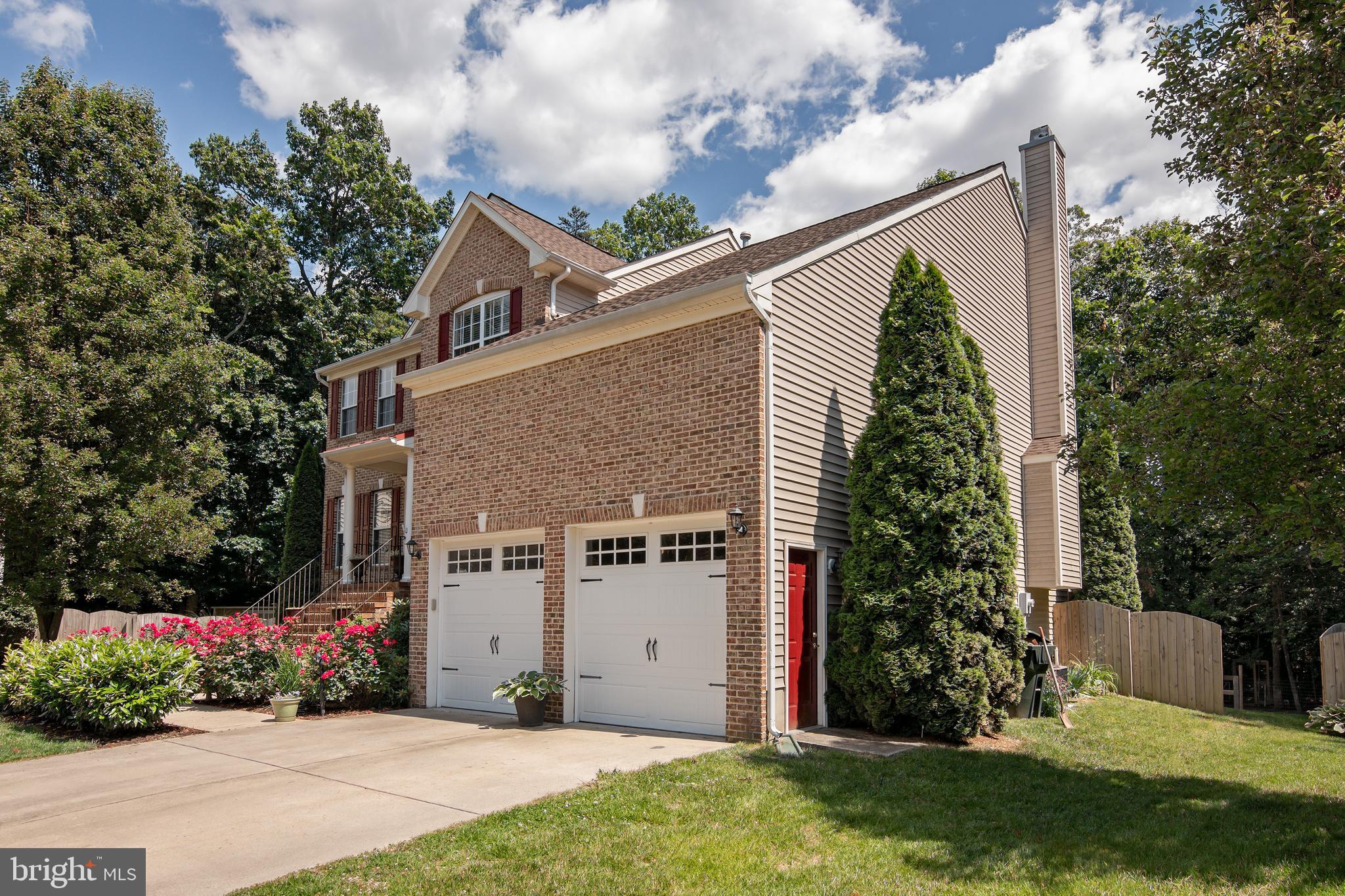 WOODS AT STONEY RIDGE - Residential