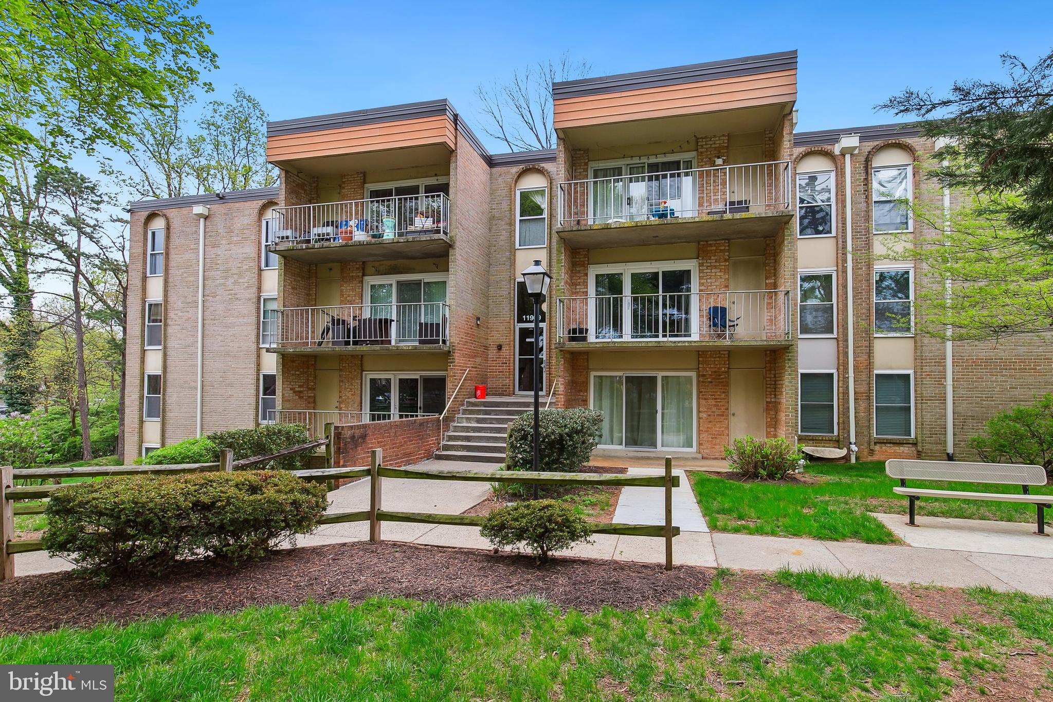 11909 PARKLAWN DRIVE T-2