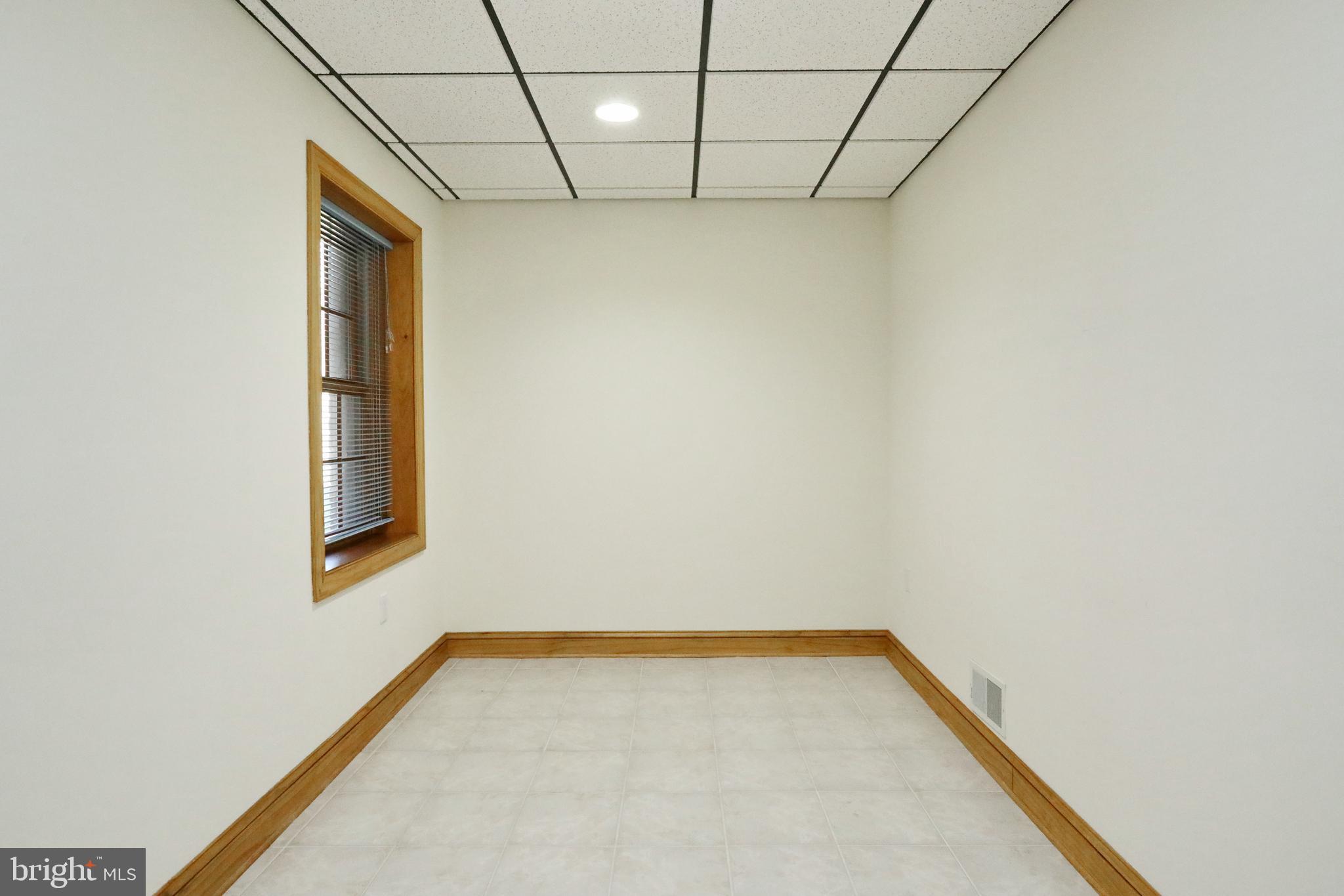 APPLE GROVE ESTATES - Residential