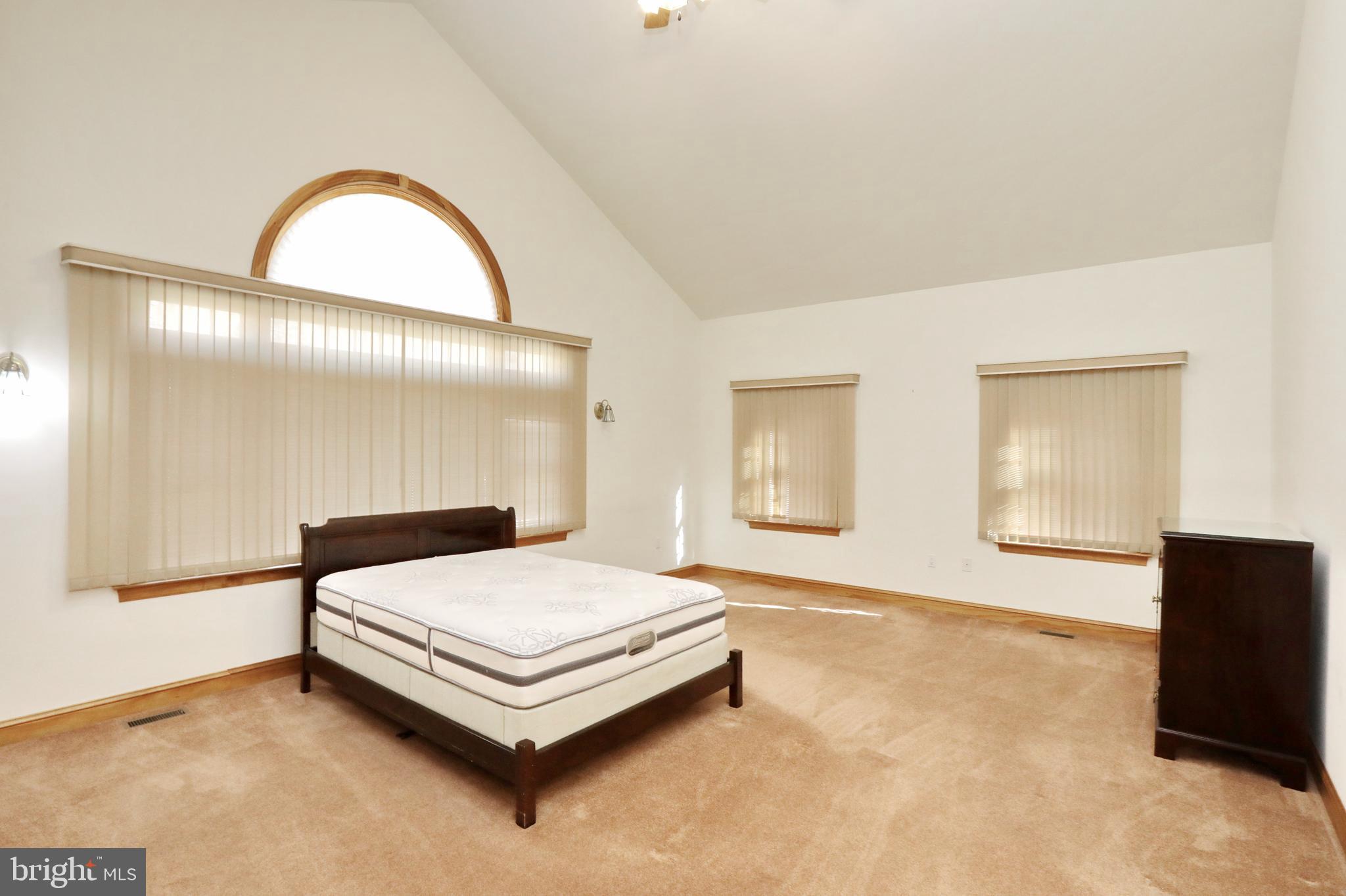 APPLE GROVE ESTATES - Residential