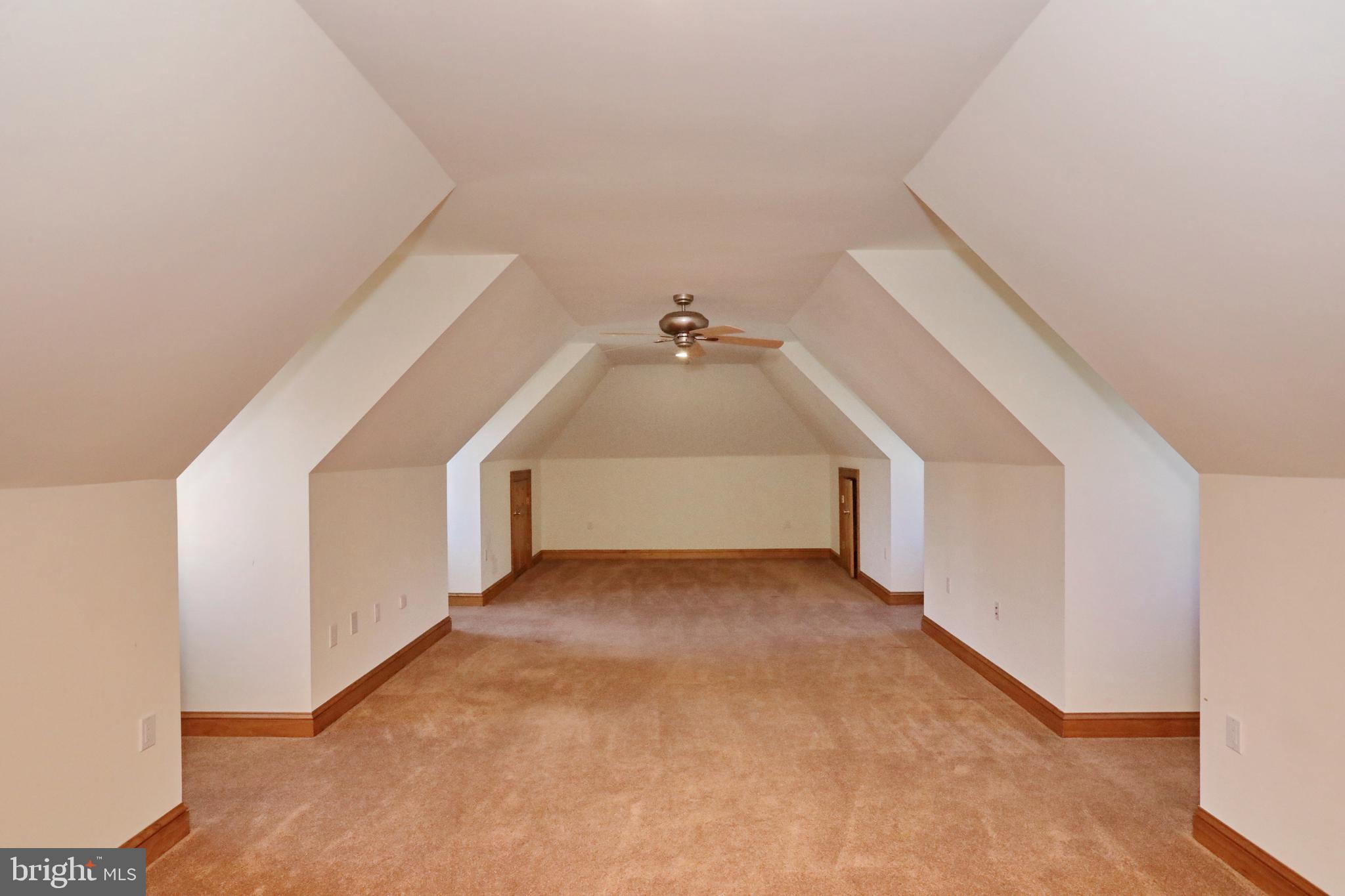 APPLE GROVE ESTATES - Residential