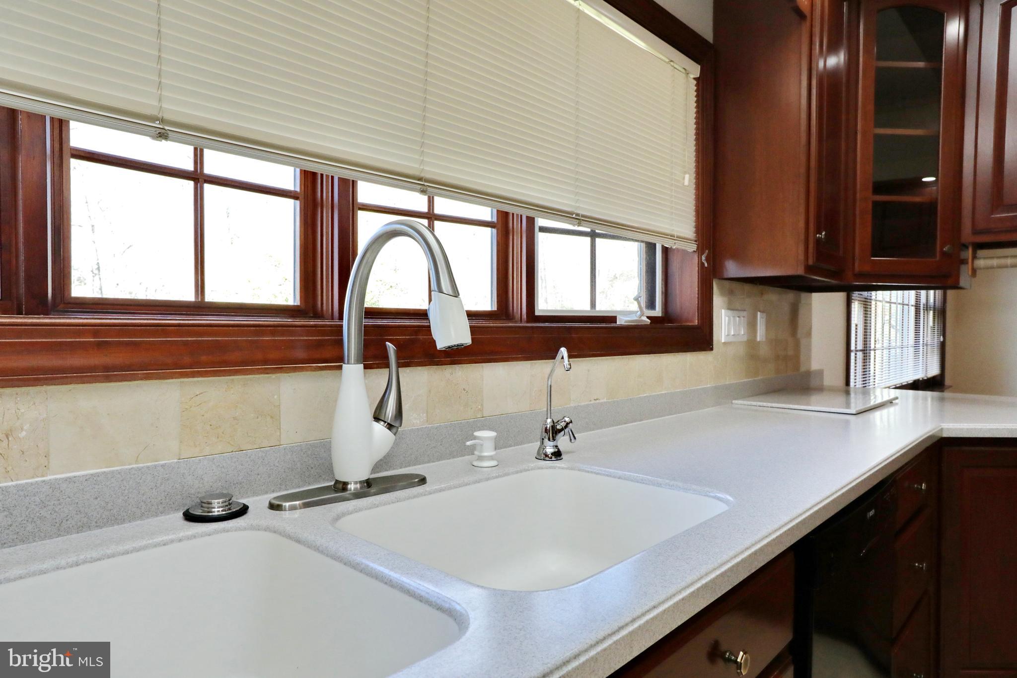 APPLE GROVE ESTATES - Residential